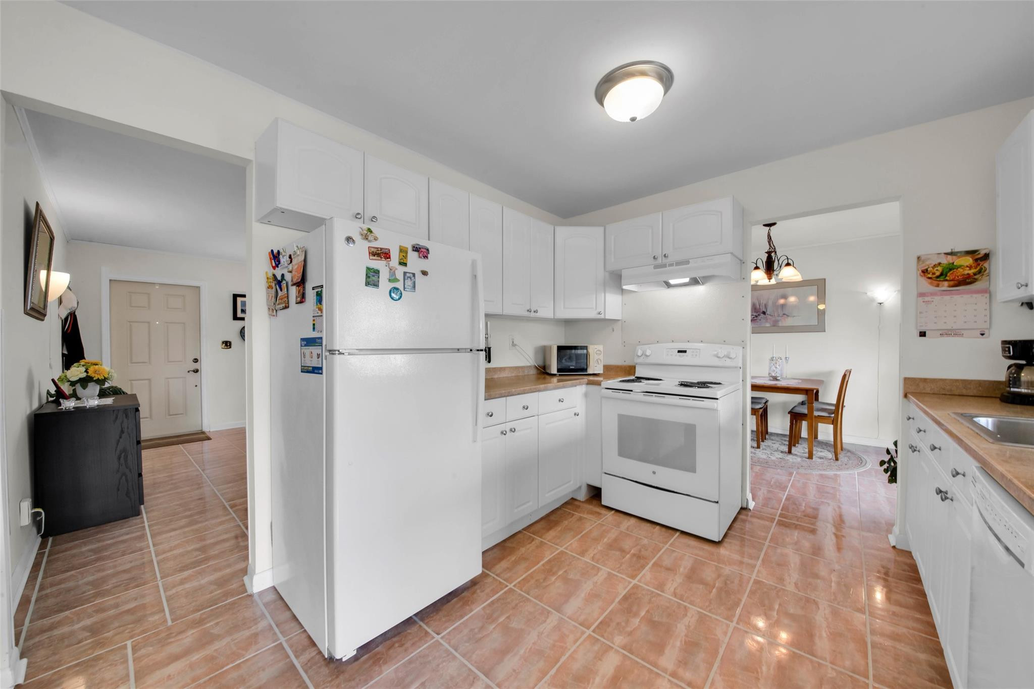 1605 NW 69th Ave