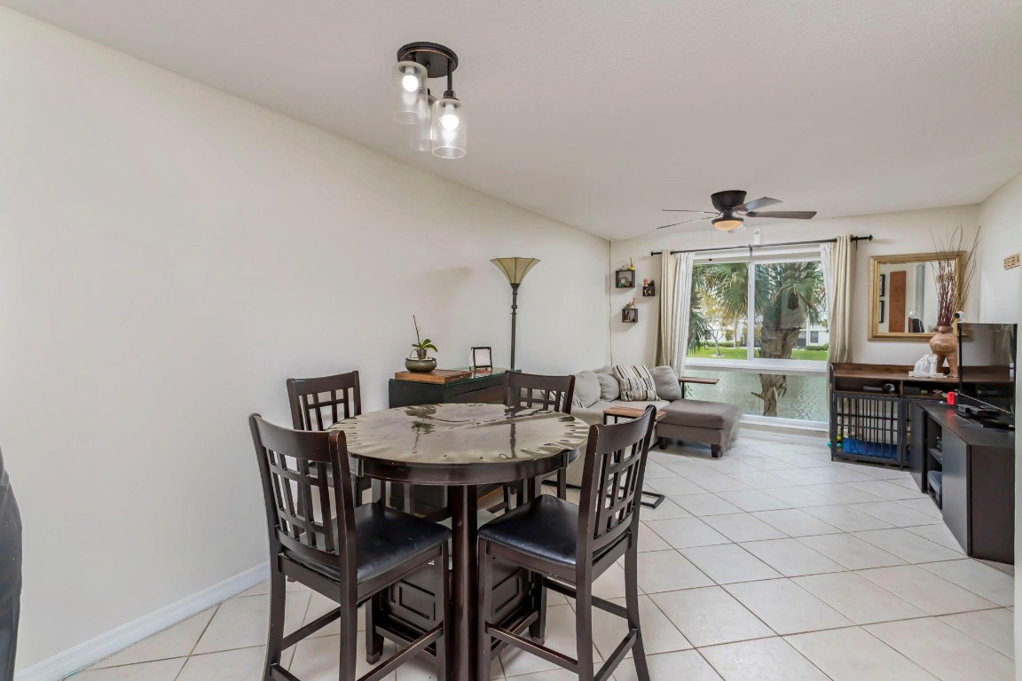 2106 S Cypress Bend Dr 206