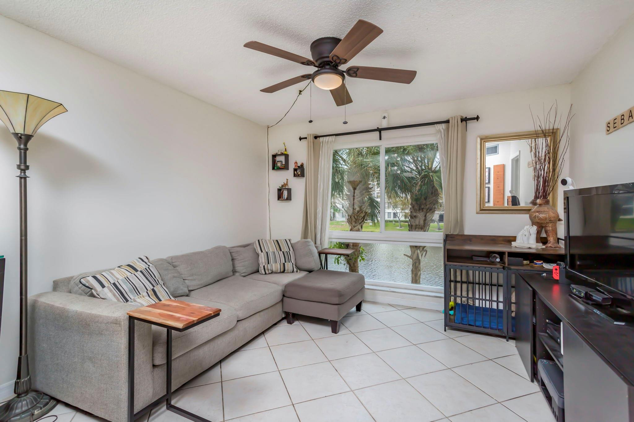 2106 S Cypress Bend Dr 206