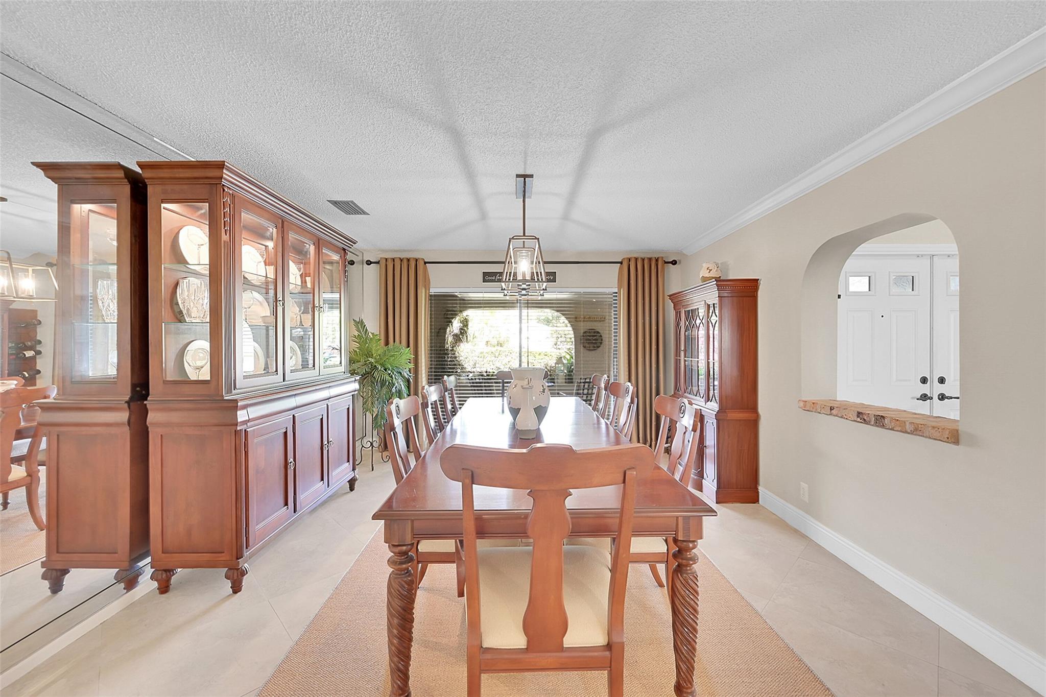 11100 NW 33rd St