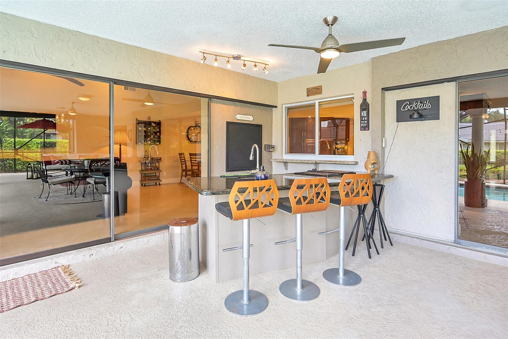 11100 NW 33rd St