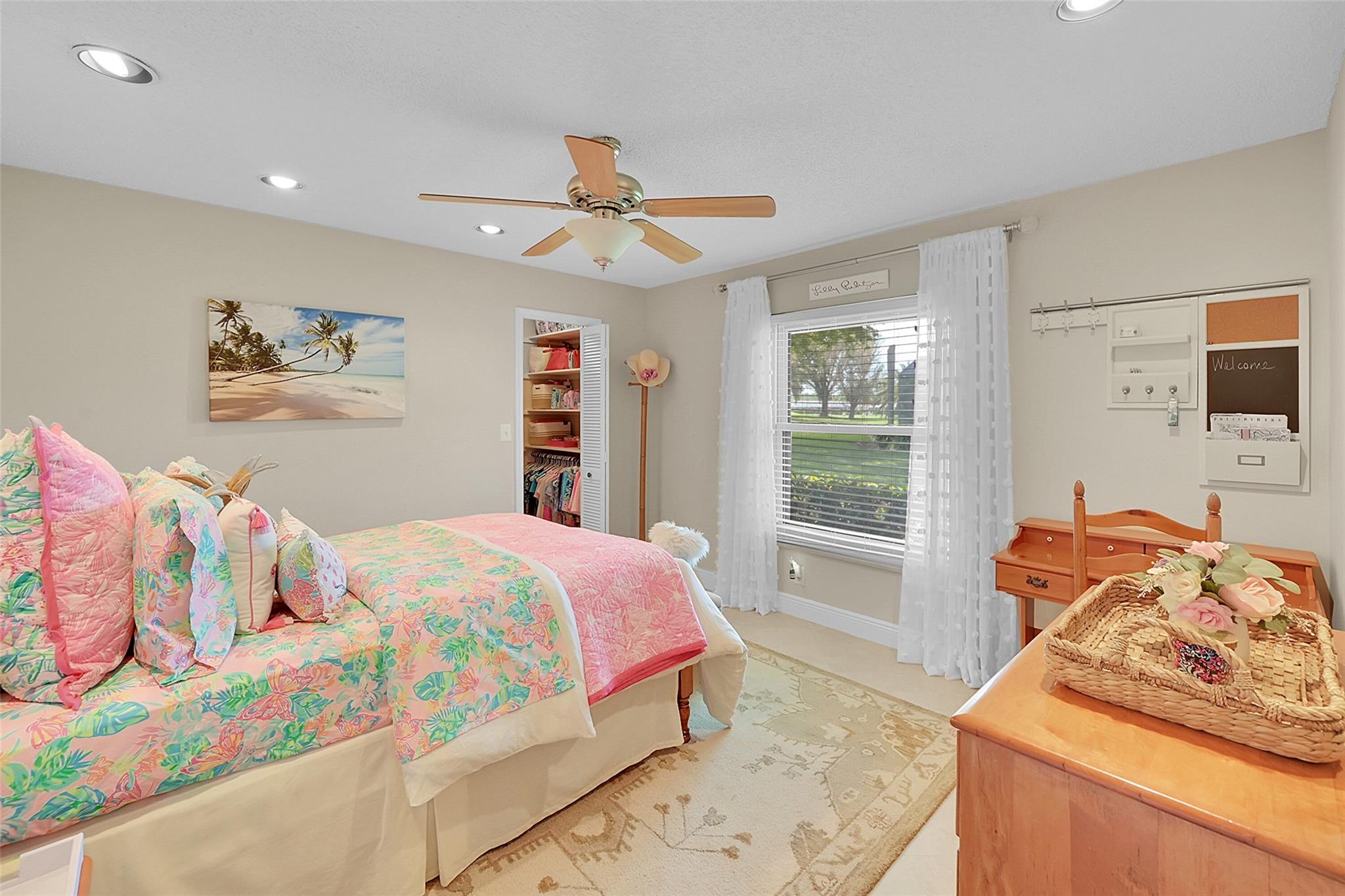 11100 NW 33rd St