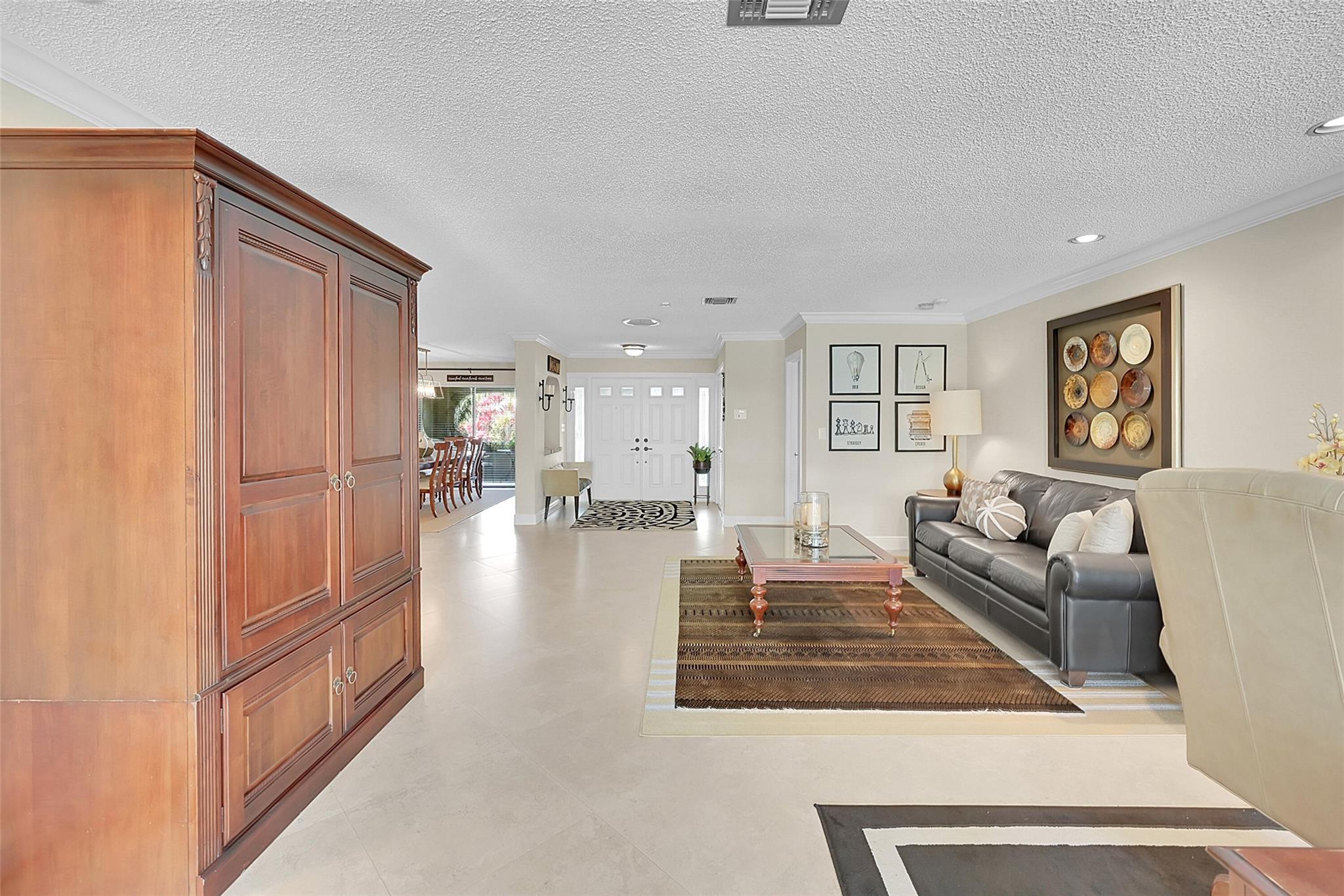 11100 NW 33rd St