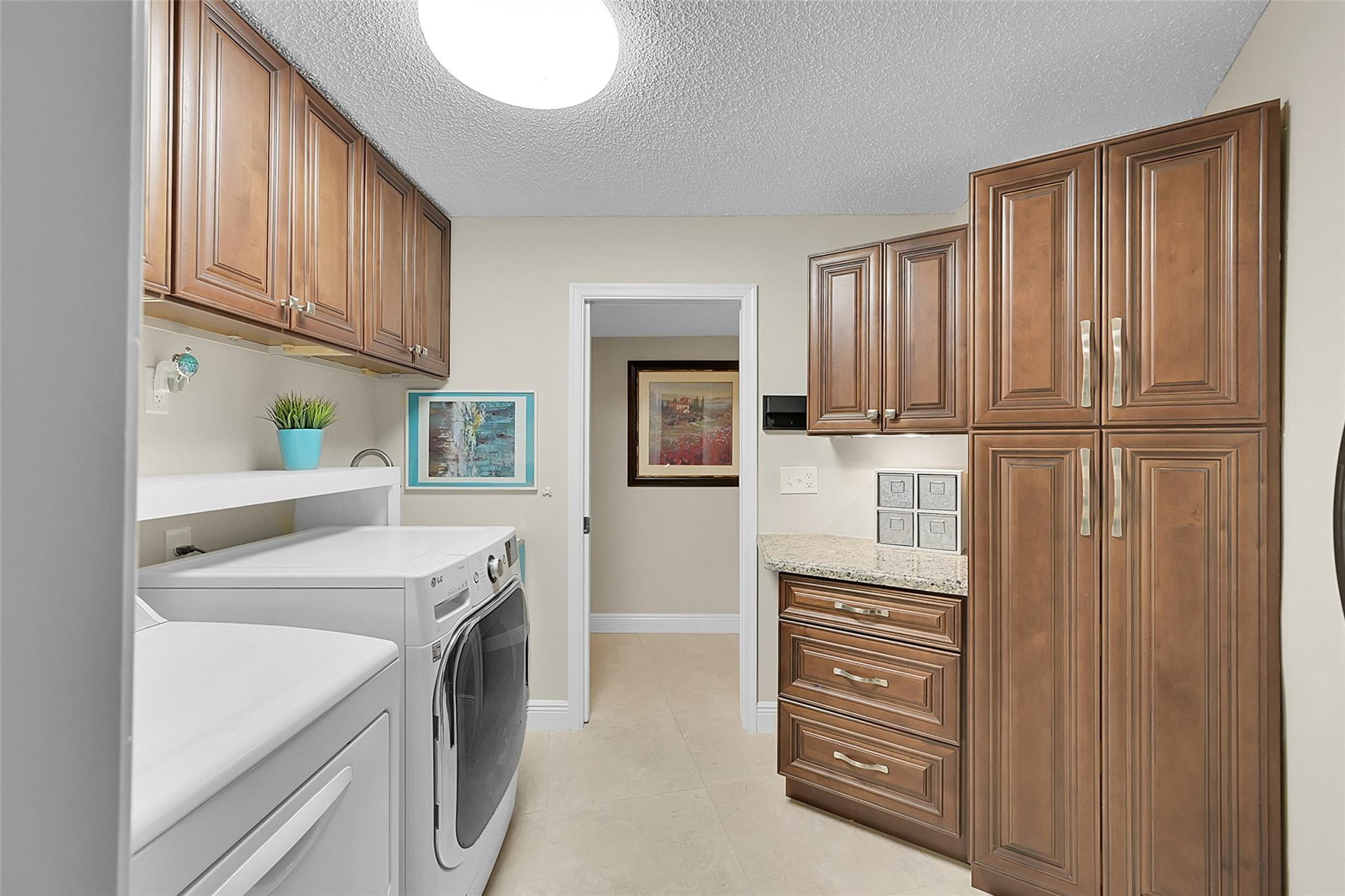 11100 NW 33rd St