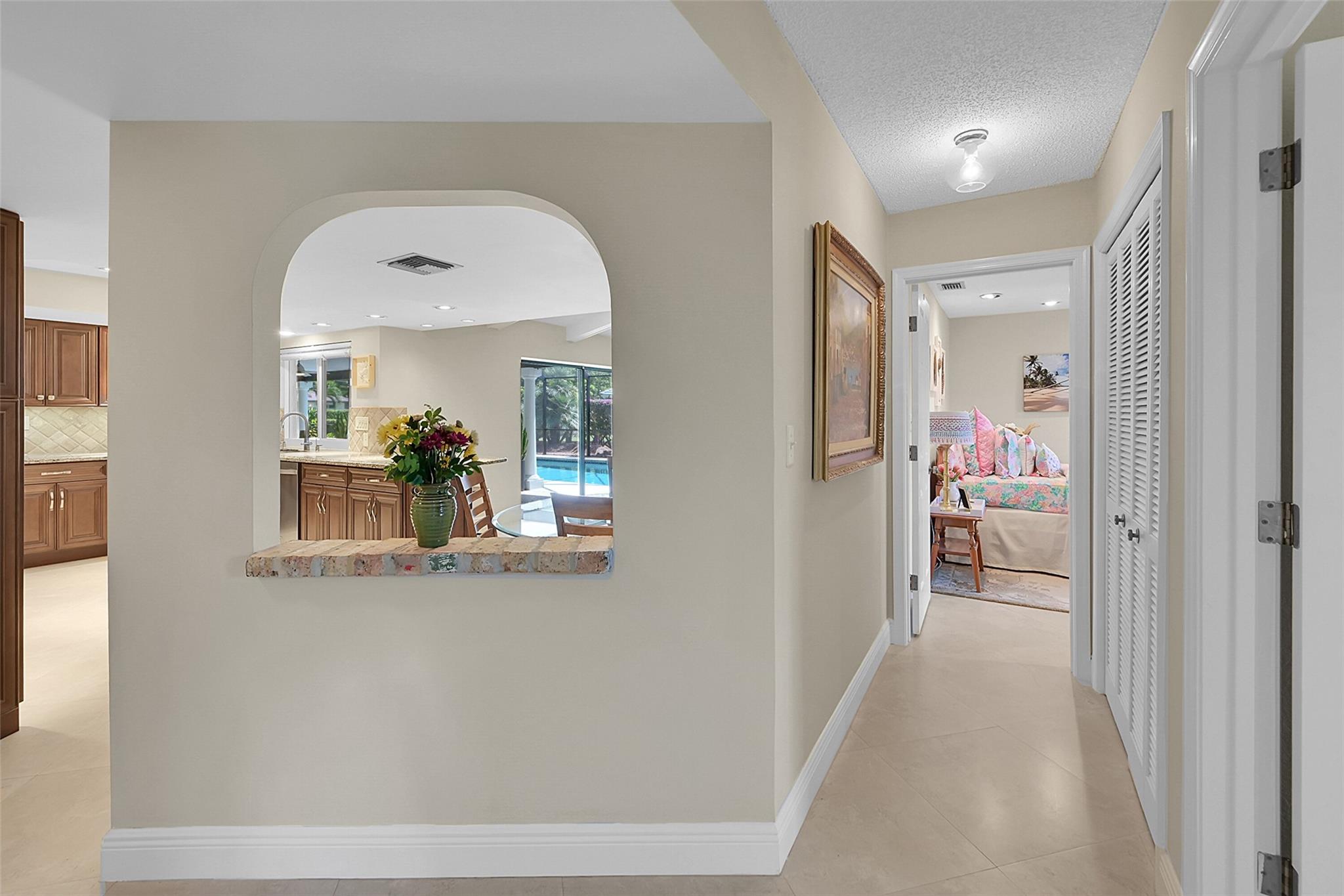 11100 NW 33rd St