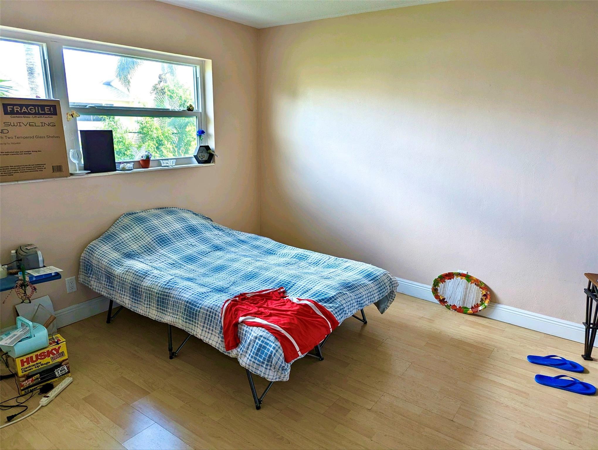 2115 NE 42nd Ct 208N