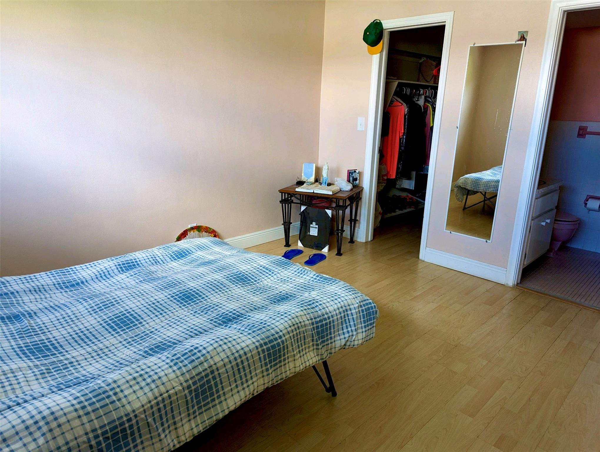 2115 NE 42nd Ct 208N