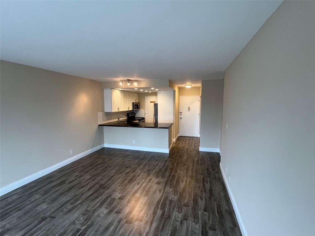 550 Bayshore Dr 502
