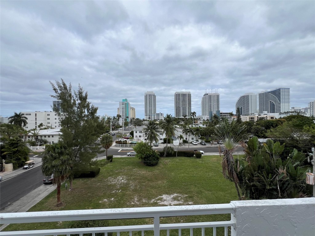 550 Bayshore Dr 502