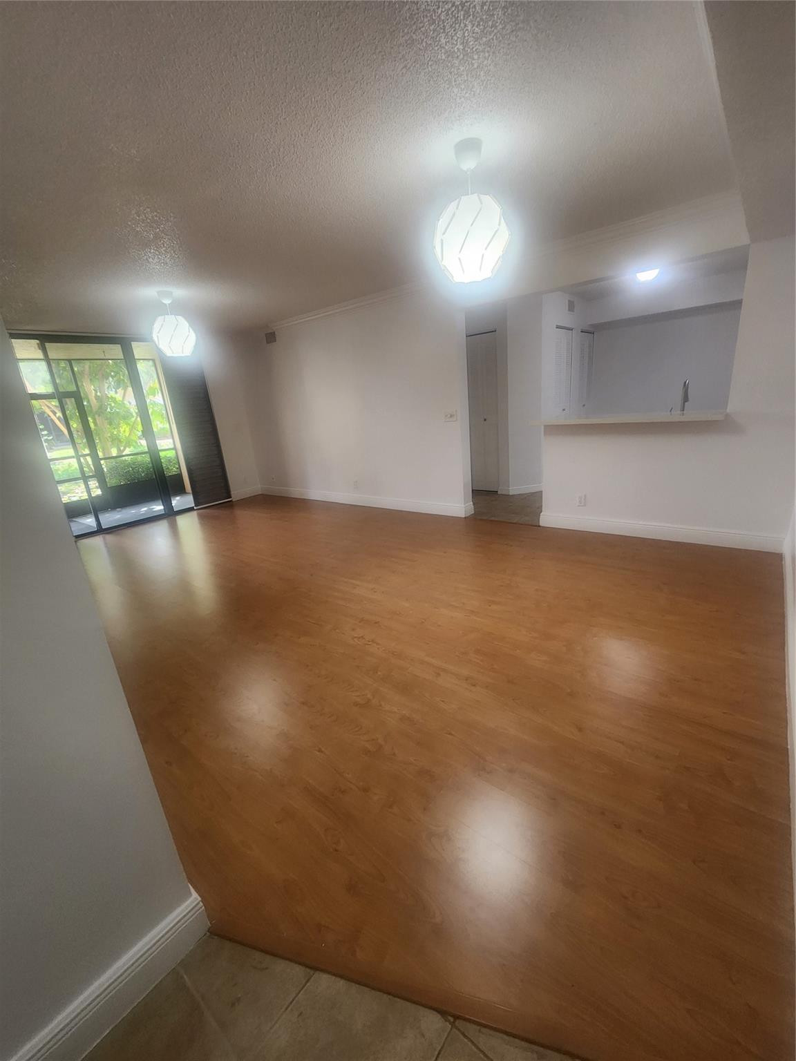 5861 Riverside Dr 102A2