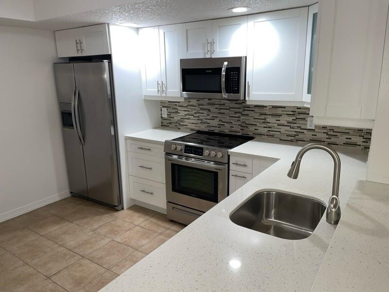 5861 Riverside Dr 102A2