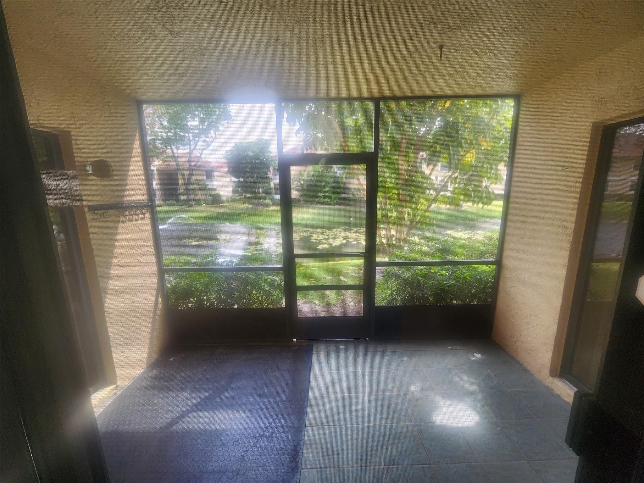 5861 Riverside Dr 102A2