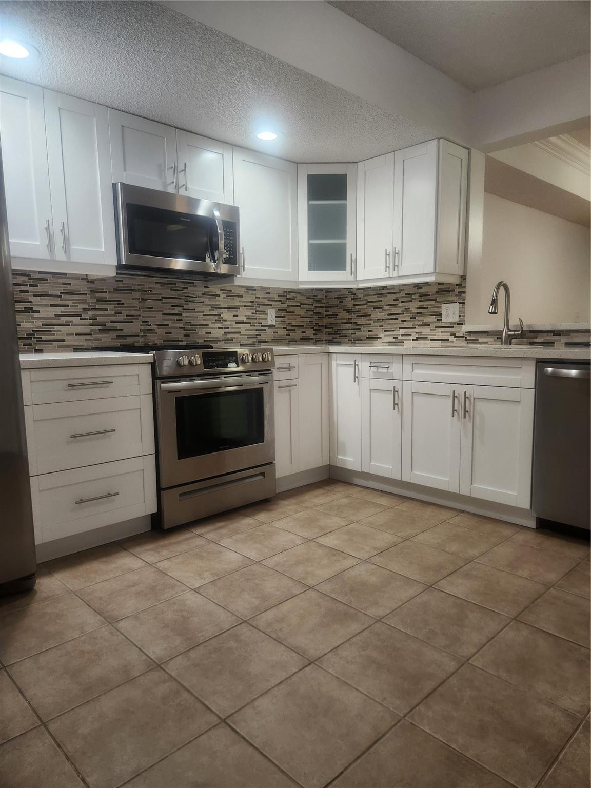 5861 Riverside Dr 102A2