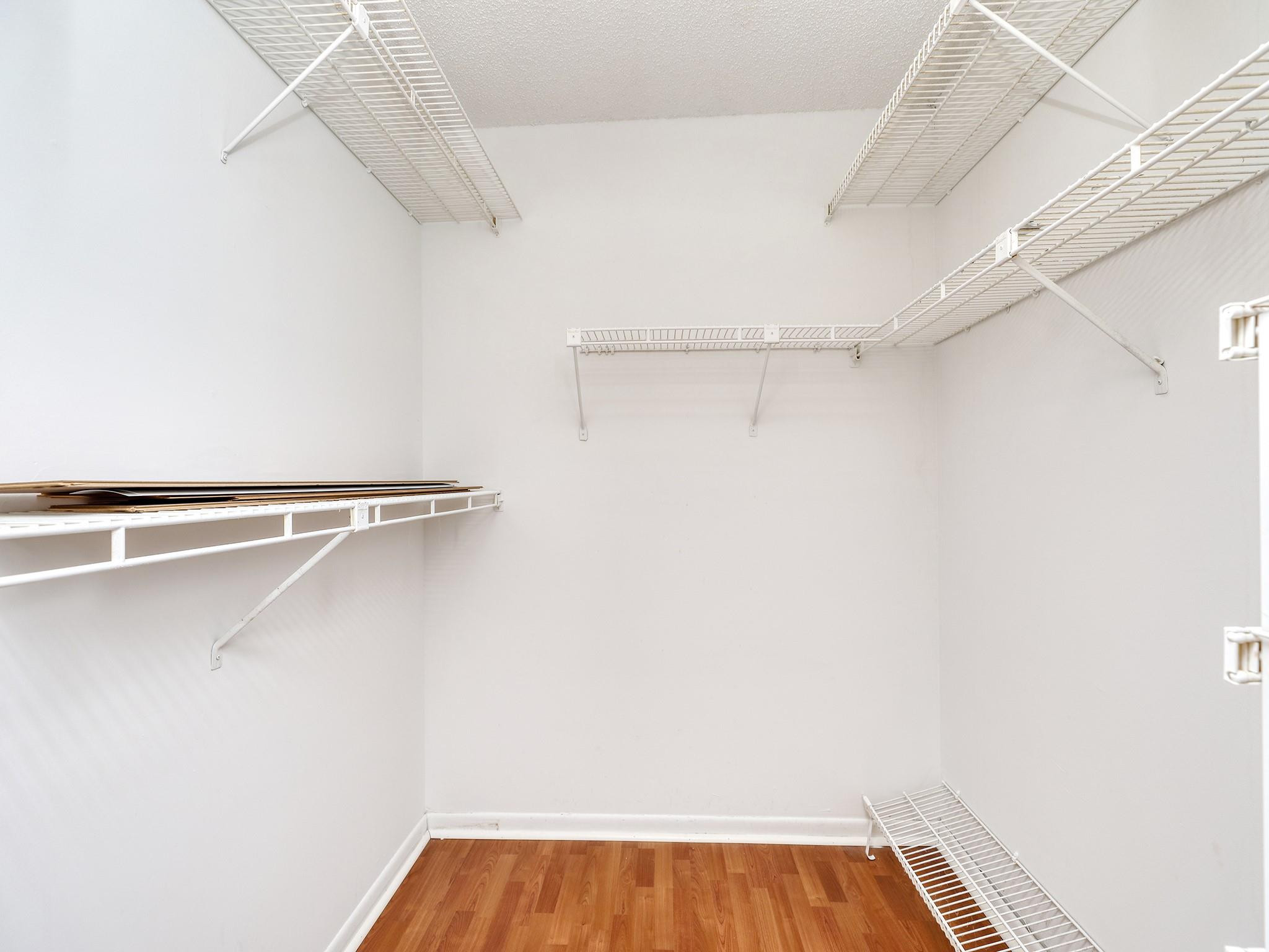 4702 Martinique Dr G3