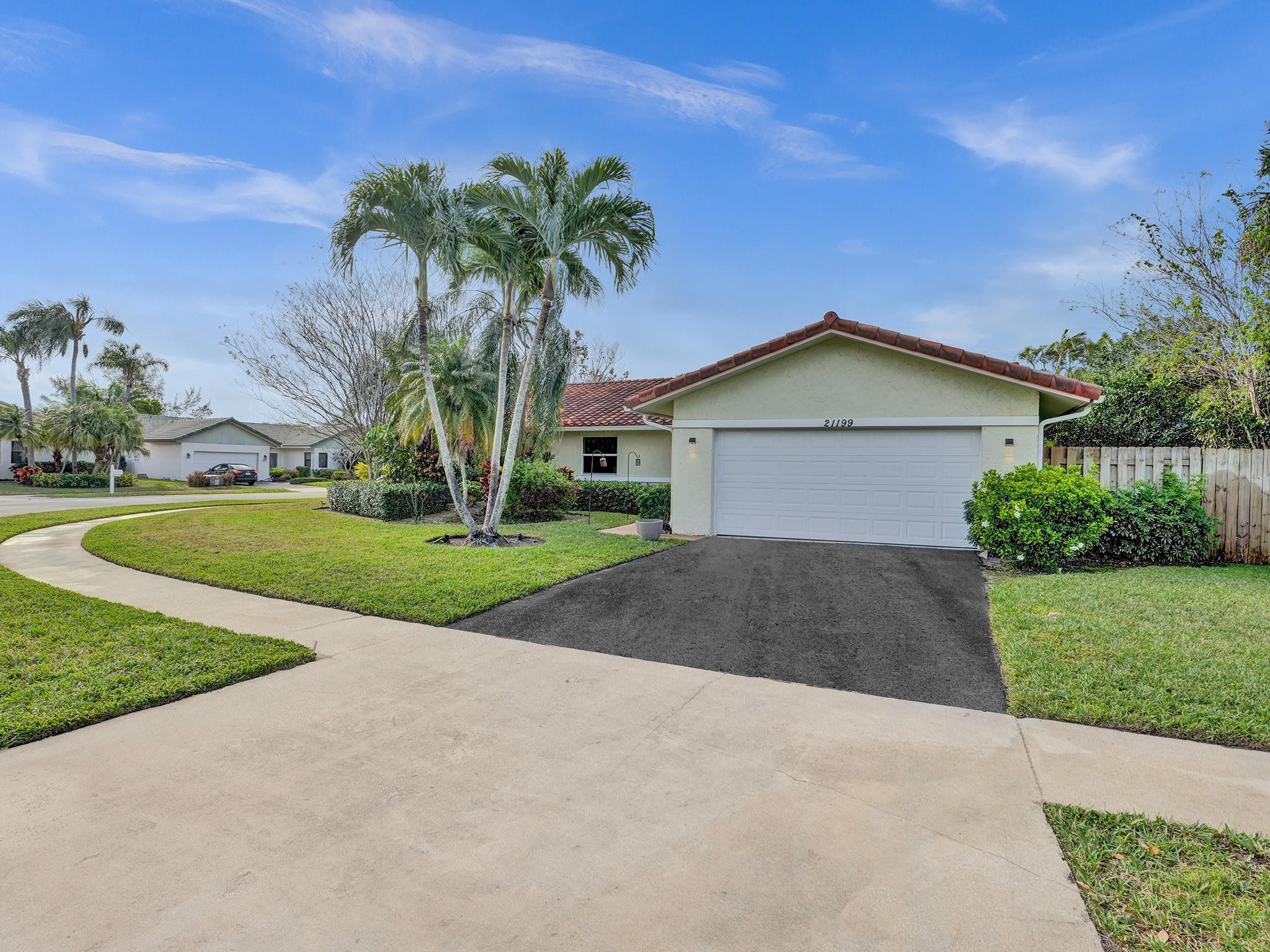 21199 Escondido Way