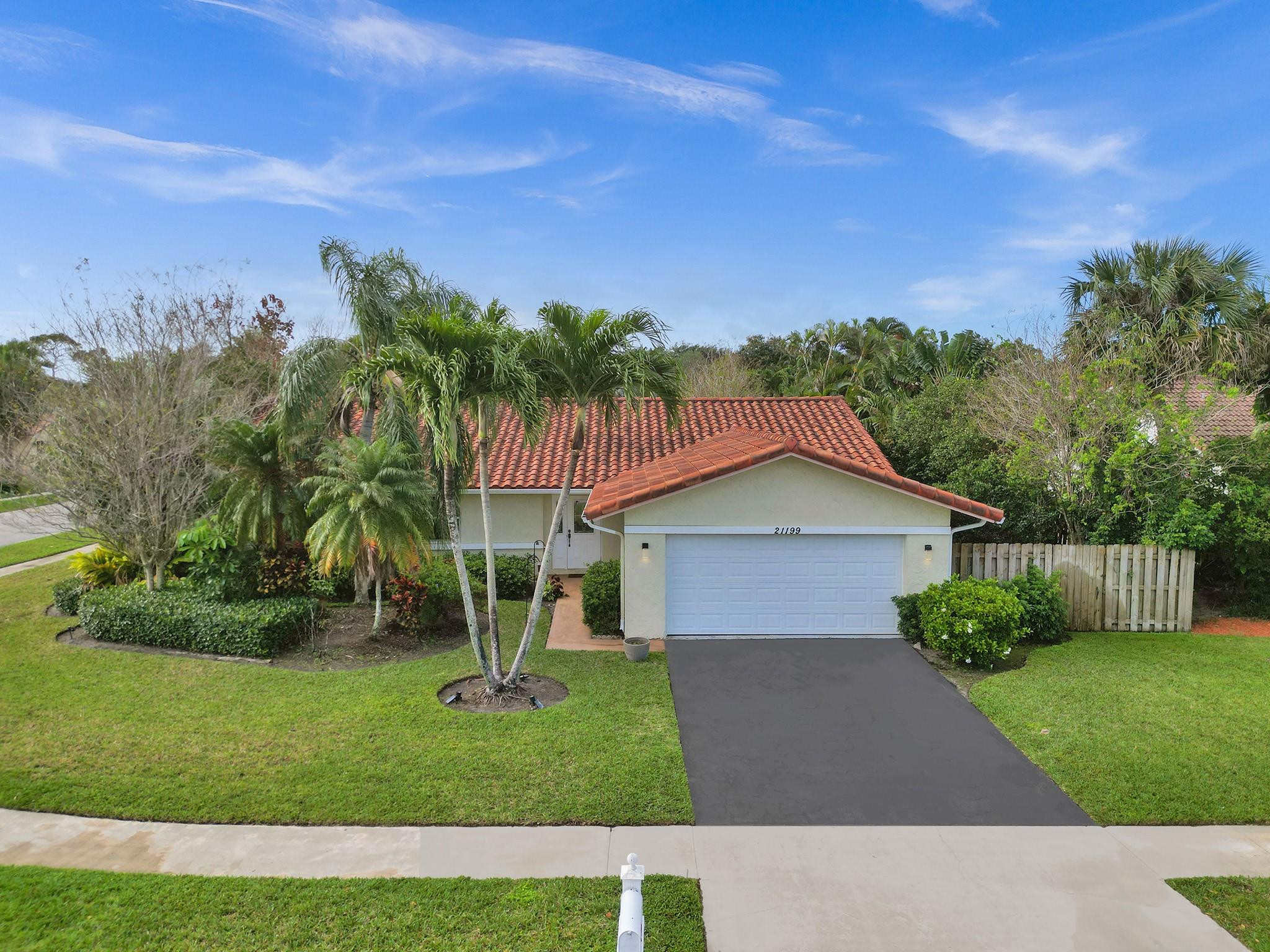 21199 Escondido Way