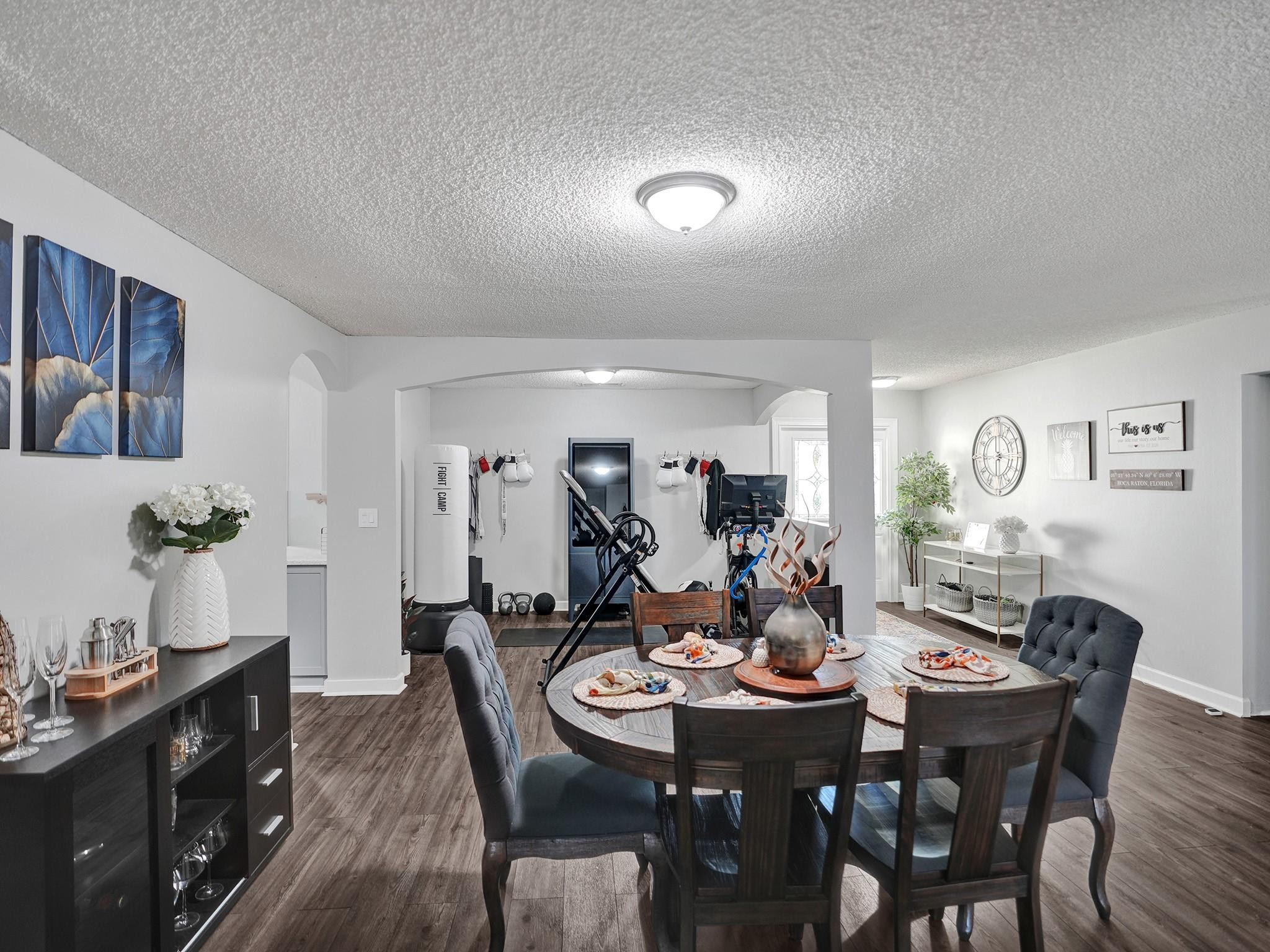 21199 Escondido Way