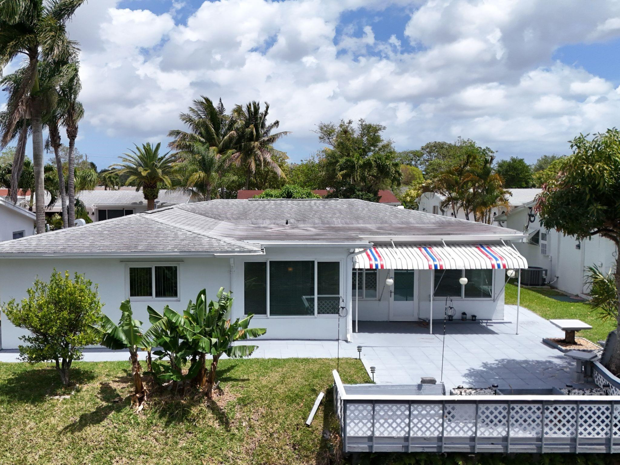 1625 NW 67th Ave