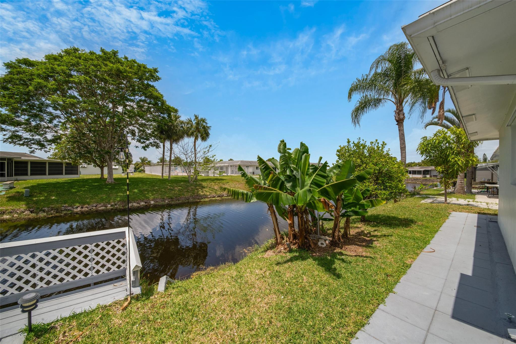 1625 NW 67th Ave