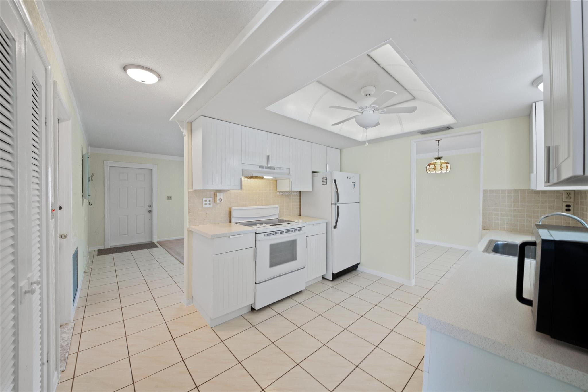 1625 NW 67th Ave