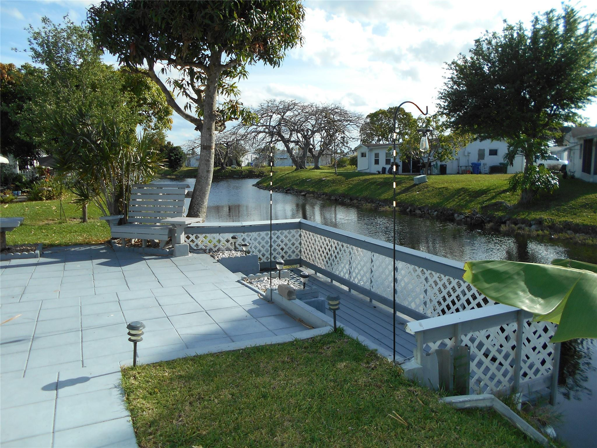 1625 NW 67th Ave