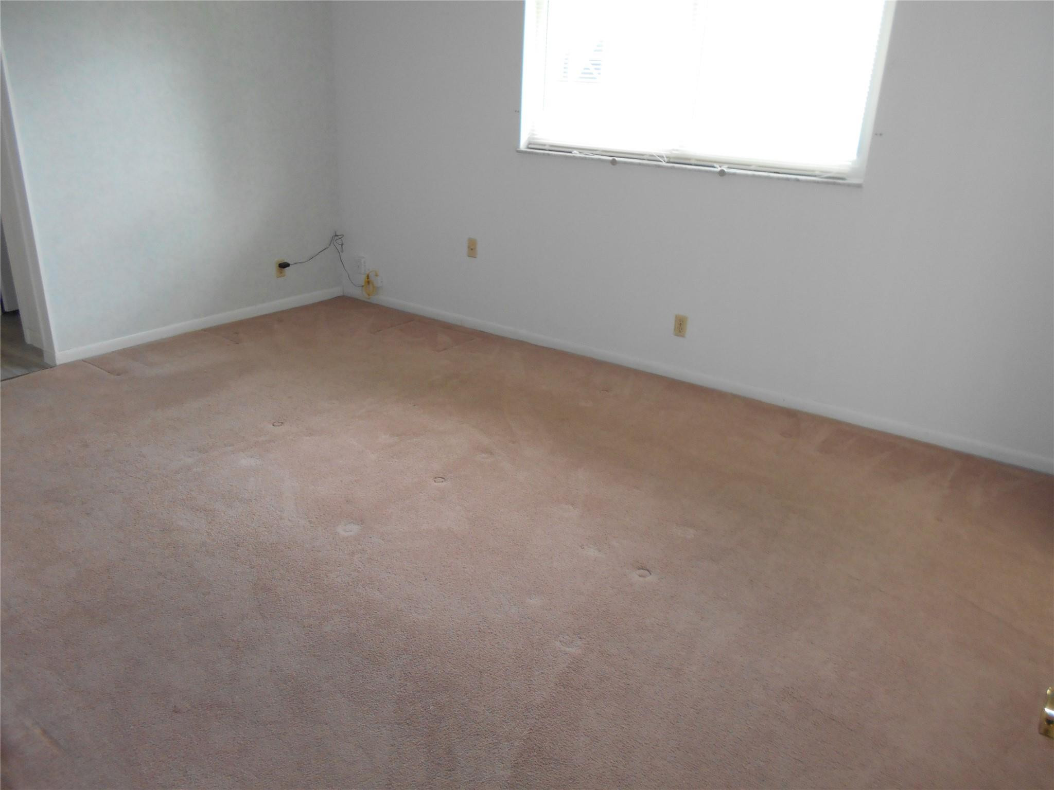 1625 NW 67th Ave