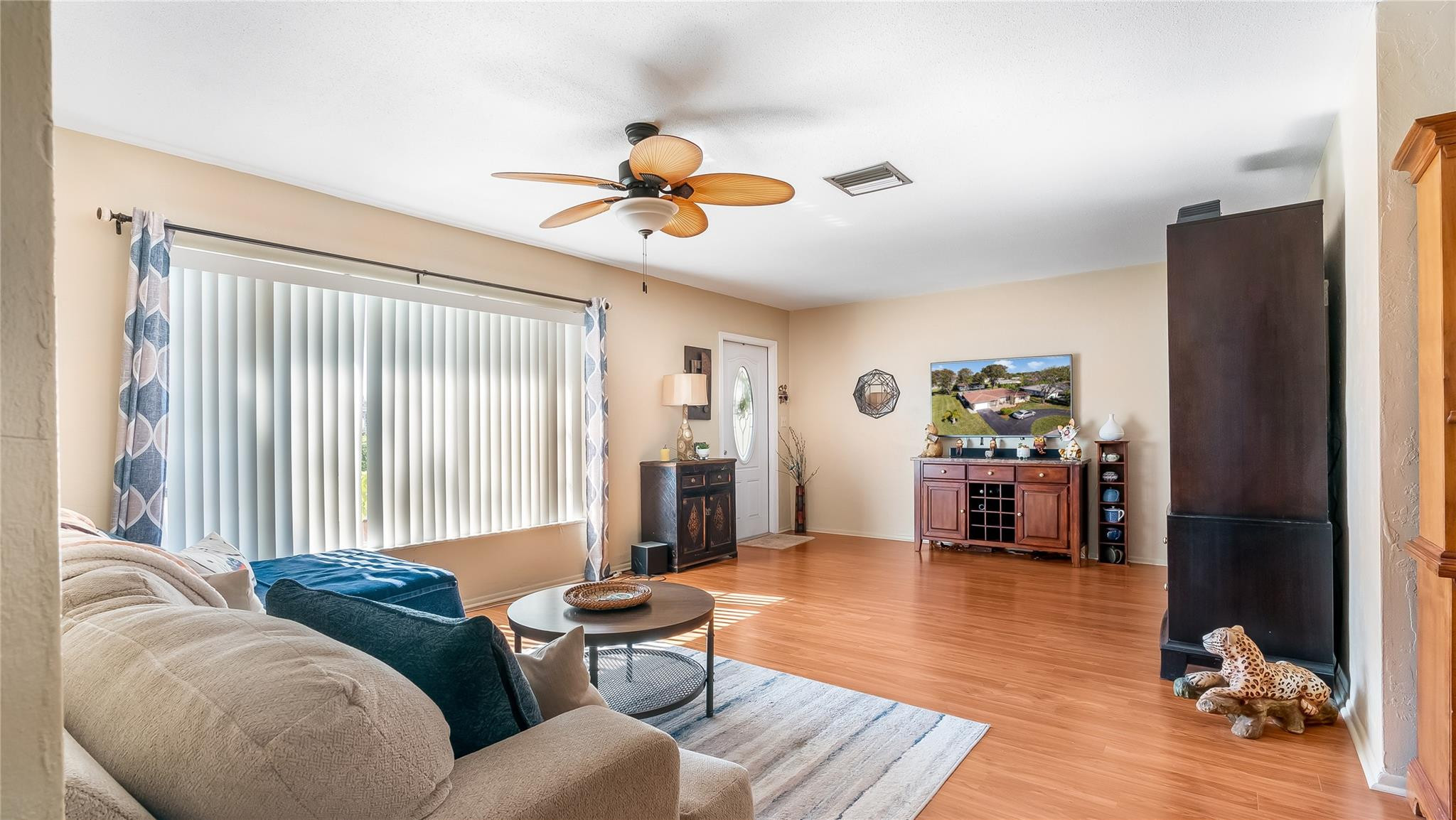 7008 NW 94th Ave