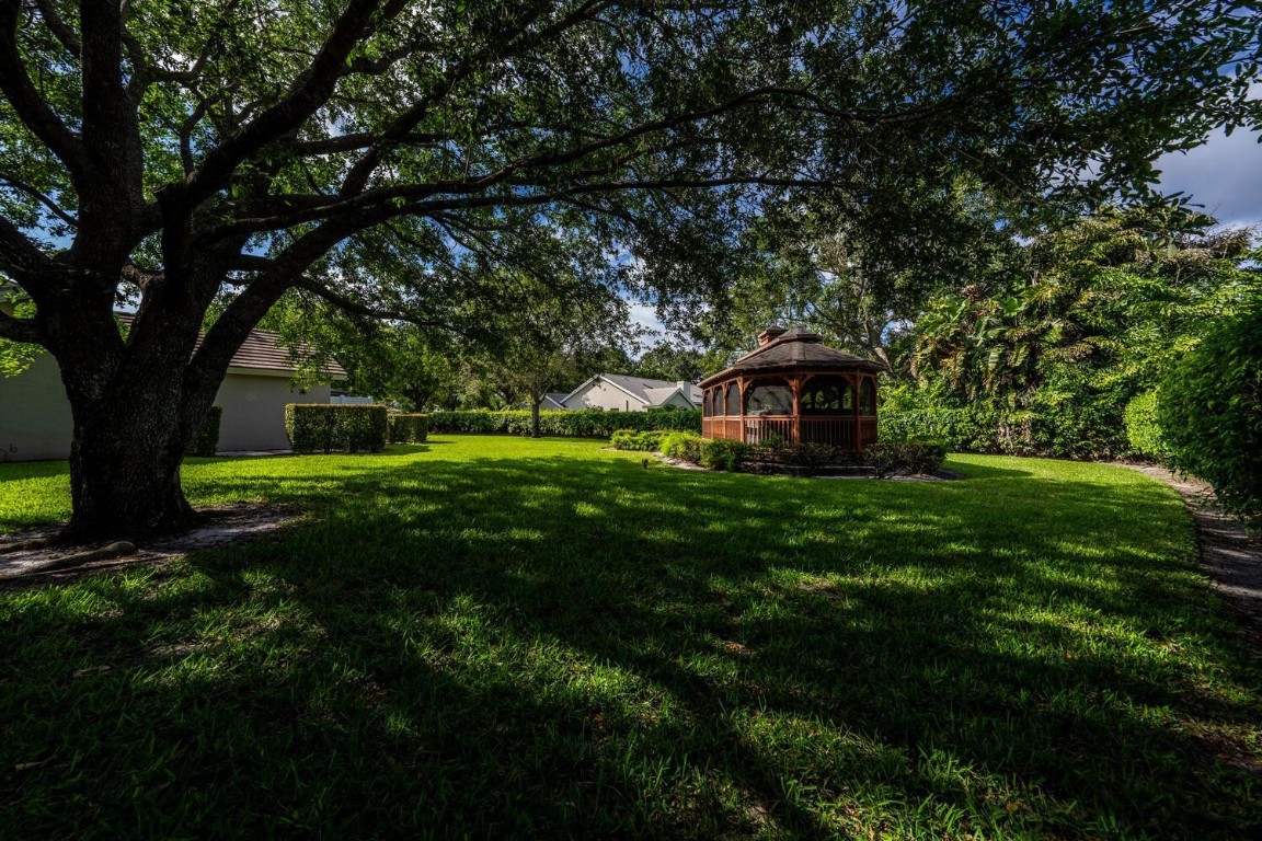 7011 W Cypresshead Dr