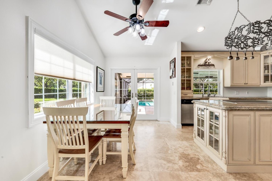 7011 W Cypresshead Dr