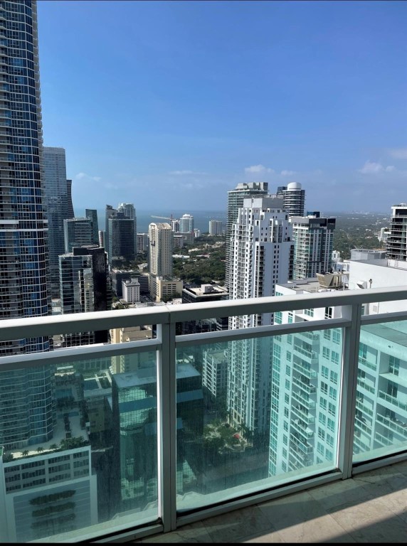 950 Brickell Bay Dr 5009