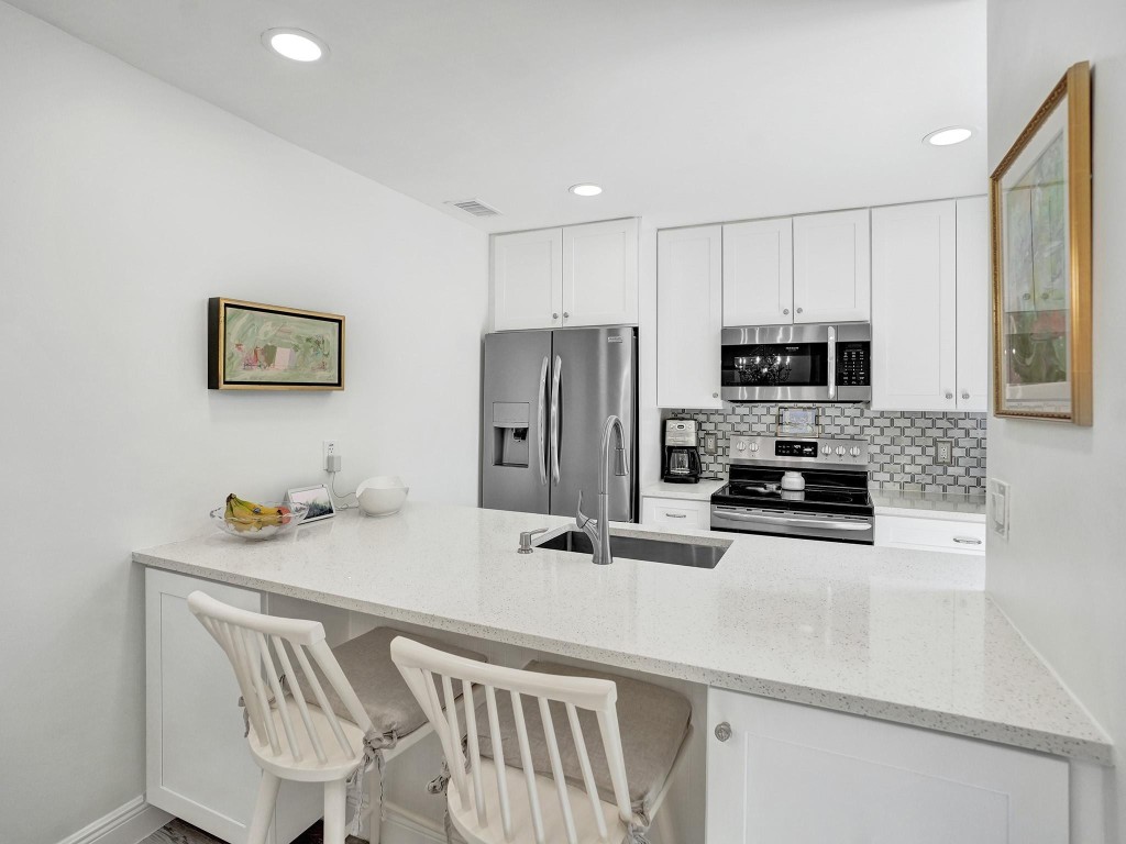 3795 Cocoplum Circle 35129