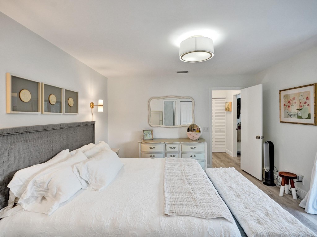 3795 Cocoplum Circle 35129