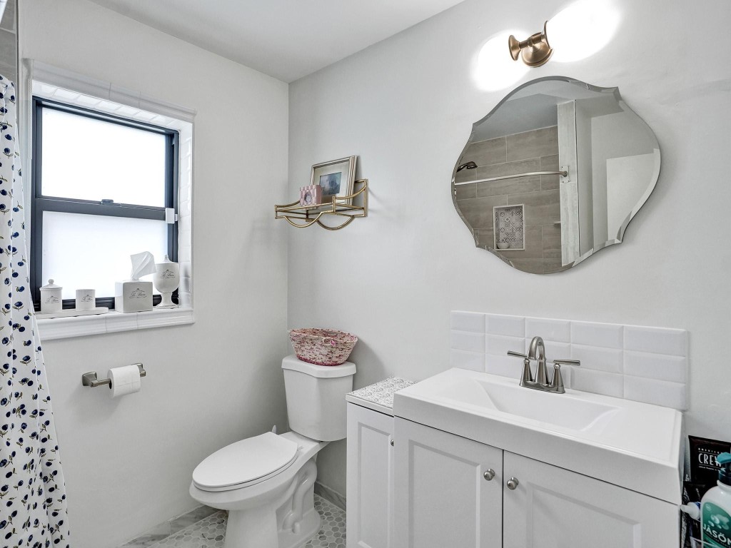 3795 Cocoplum Circle 35129