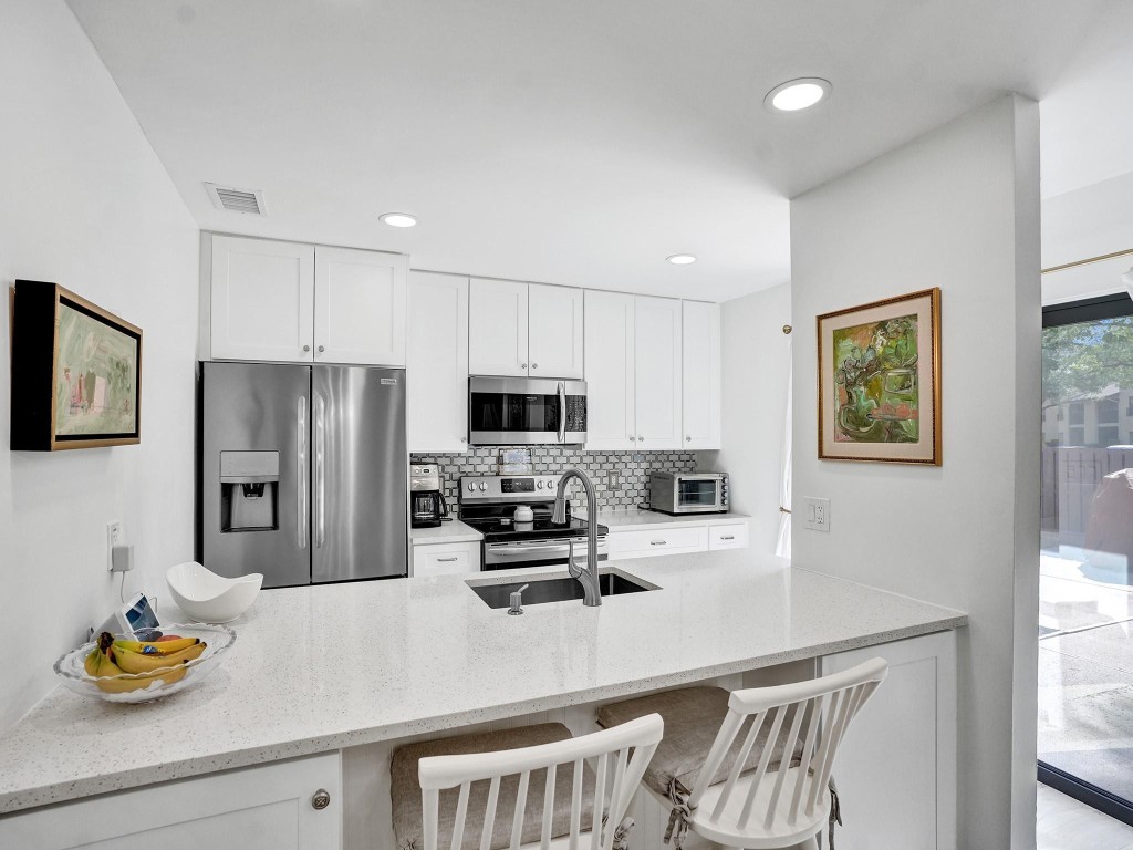 3795 Cocoplum Circle 35129