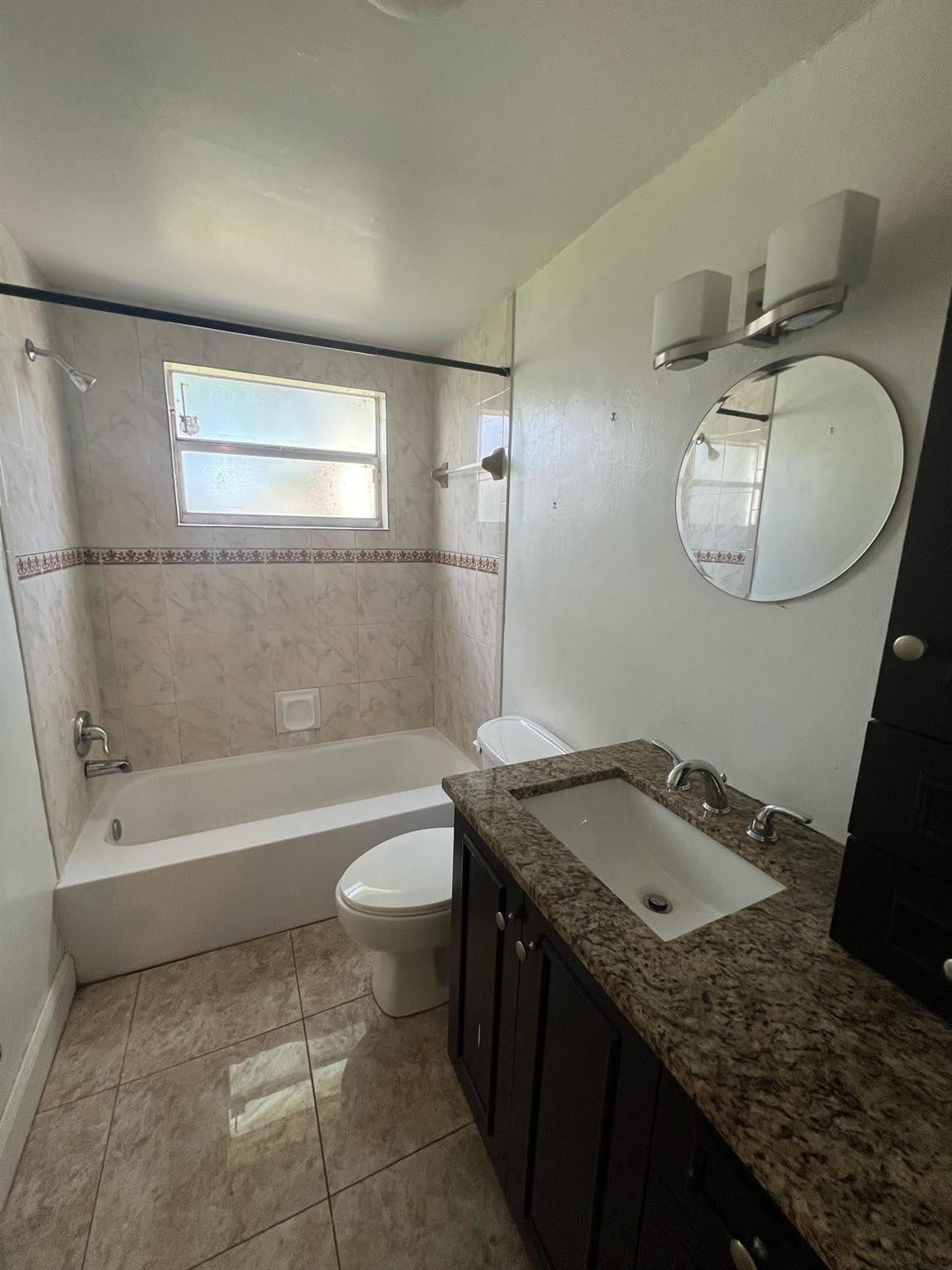 4090 NW 42nd Ave 101