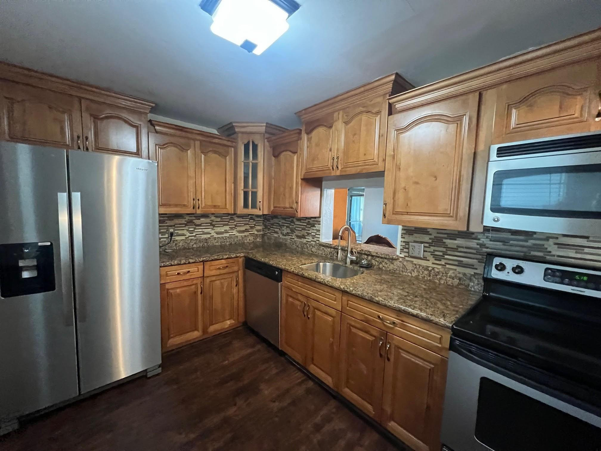 4090 NW 42nd Ave 101