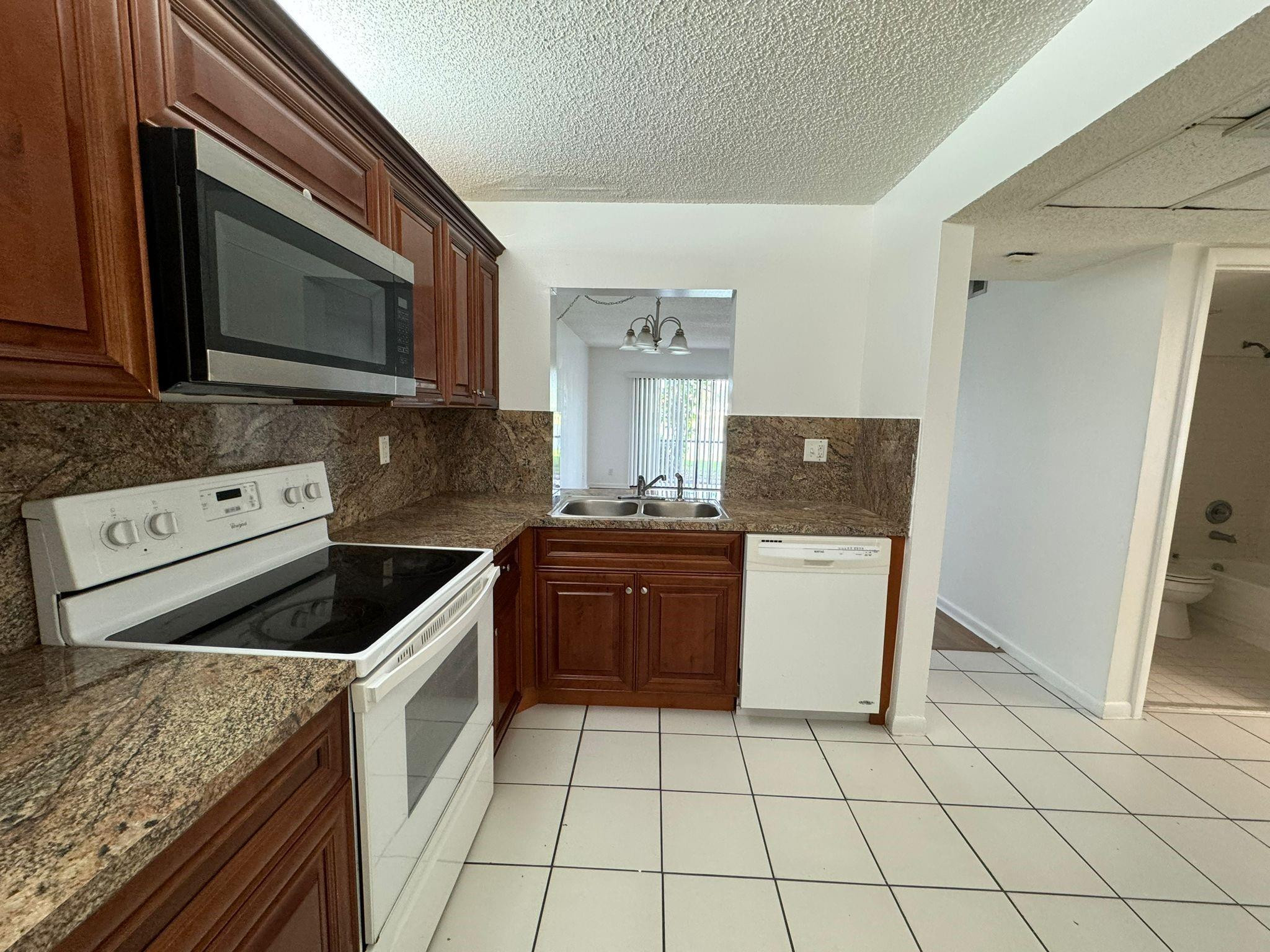 9022 NW 28TH DR 2-107