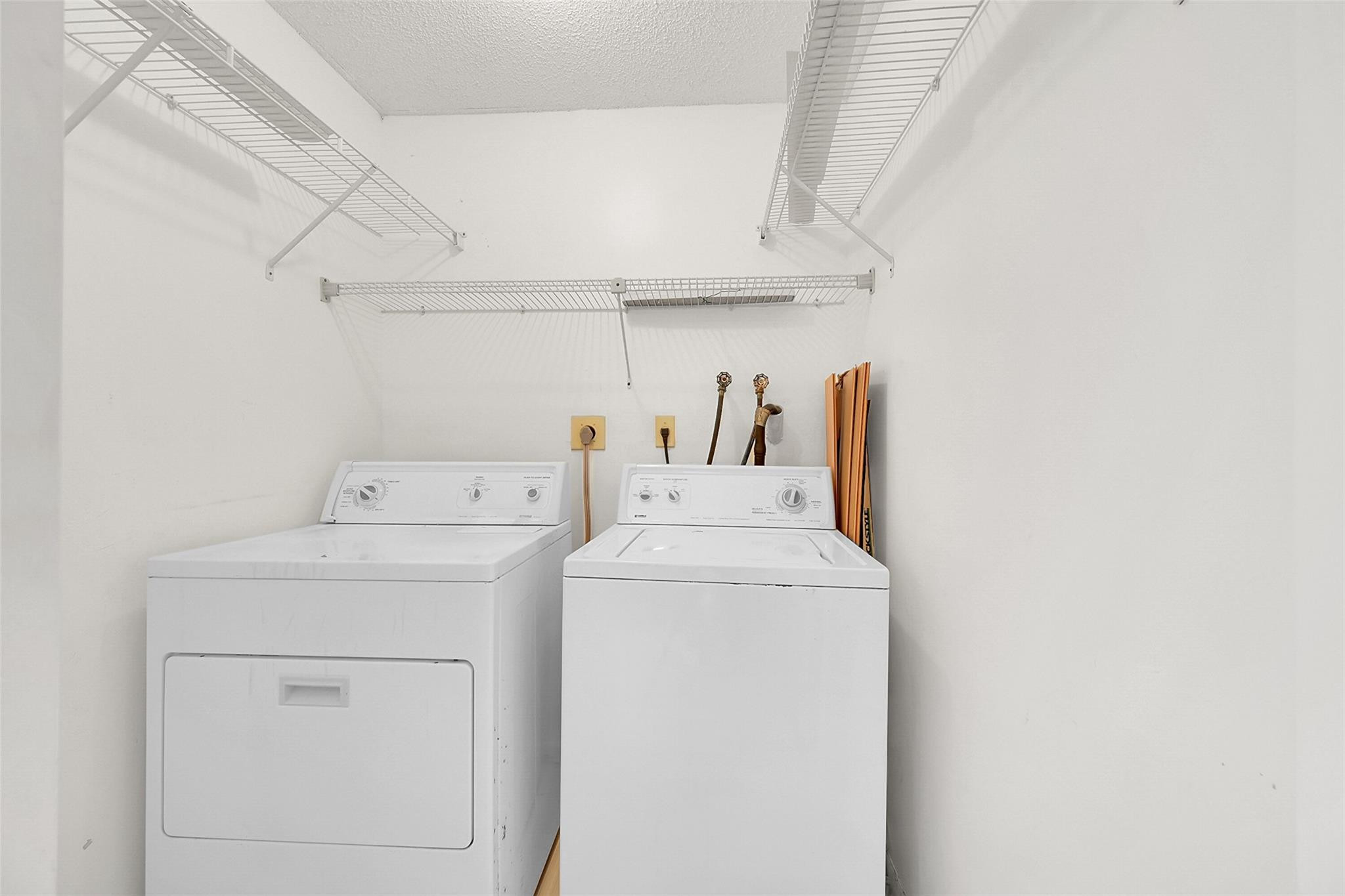 9508 N Belfort Cir 210