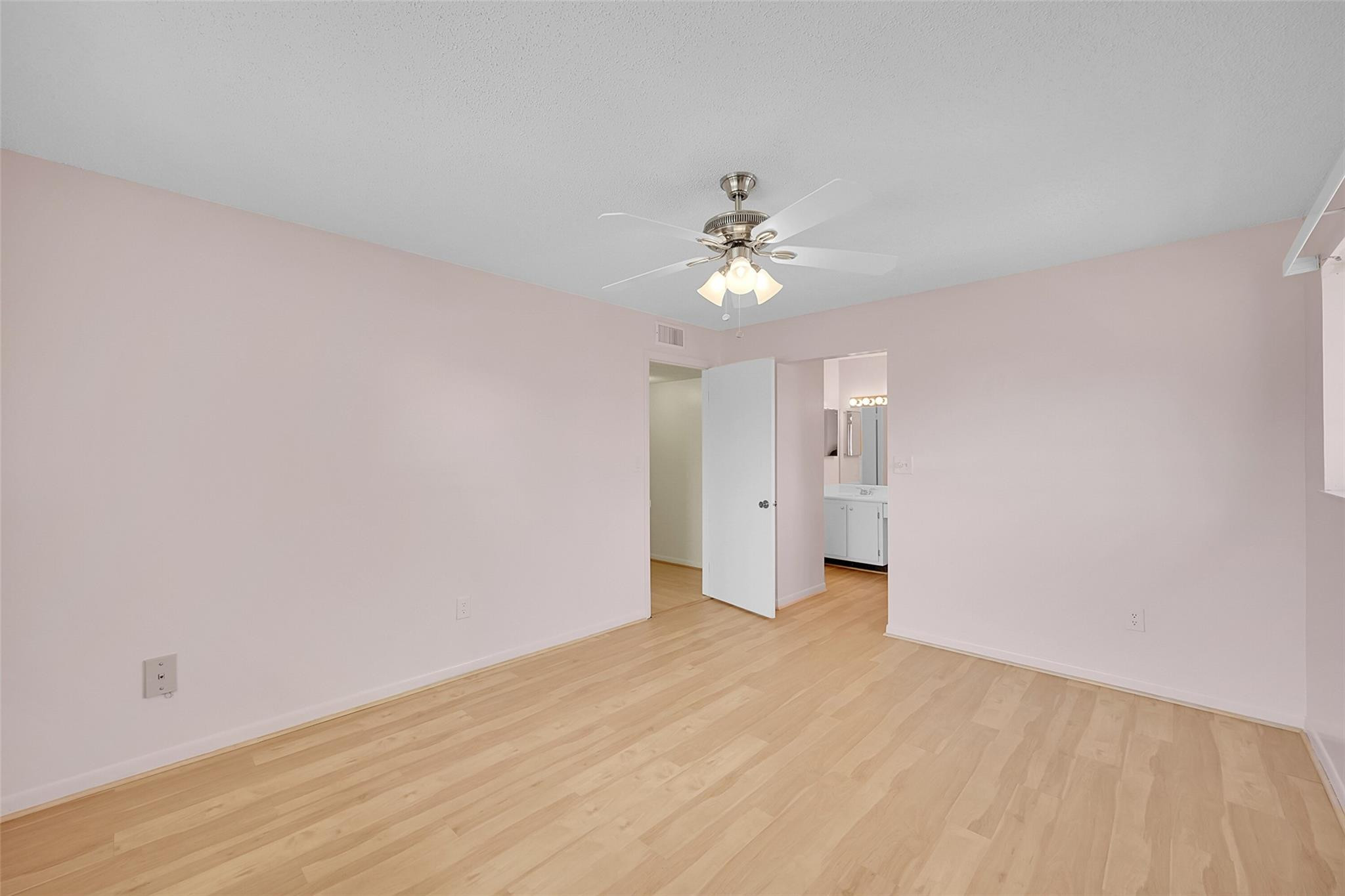 9508 N Belfort Cir 210