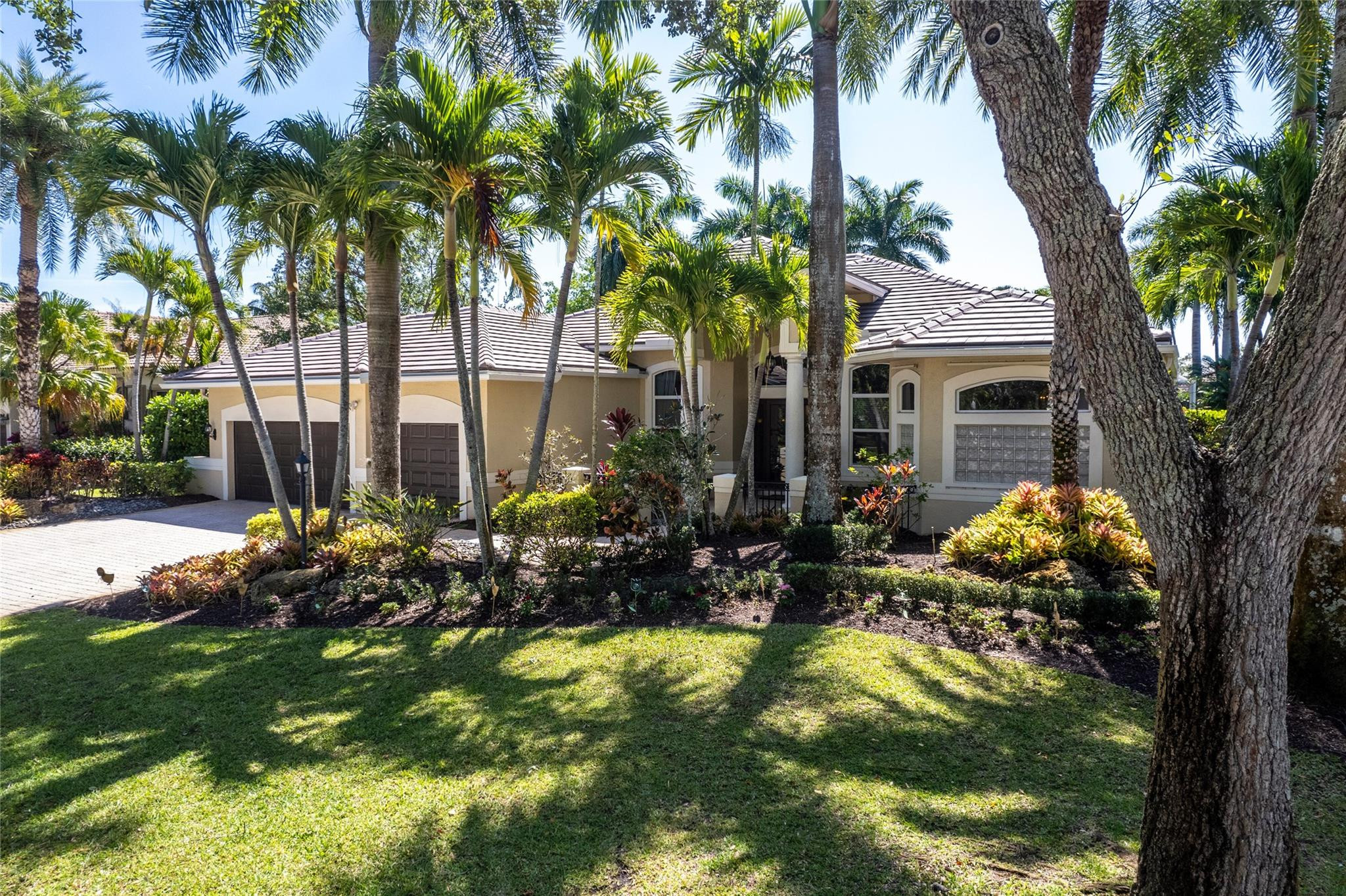 10506 NW 66th St