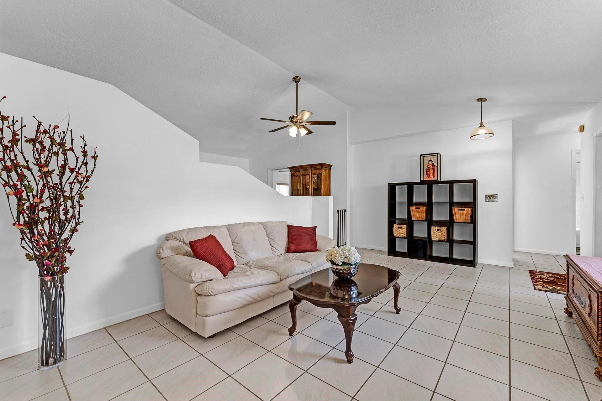 1228 Spring Circle Dr