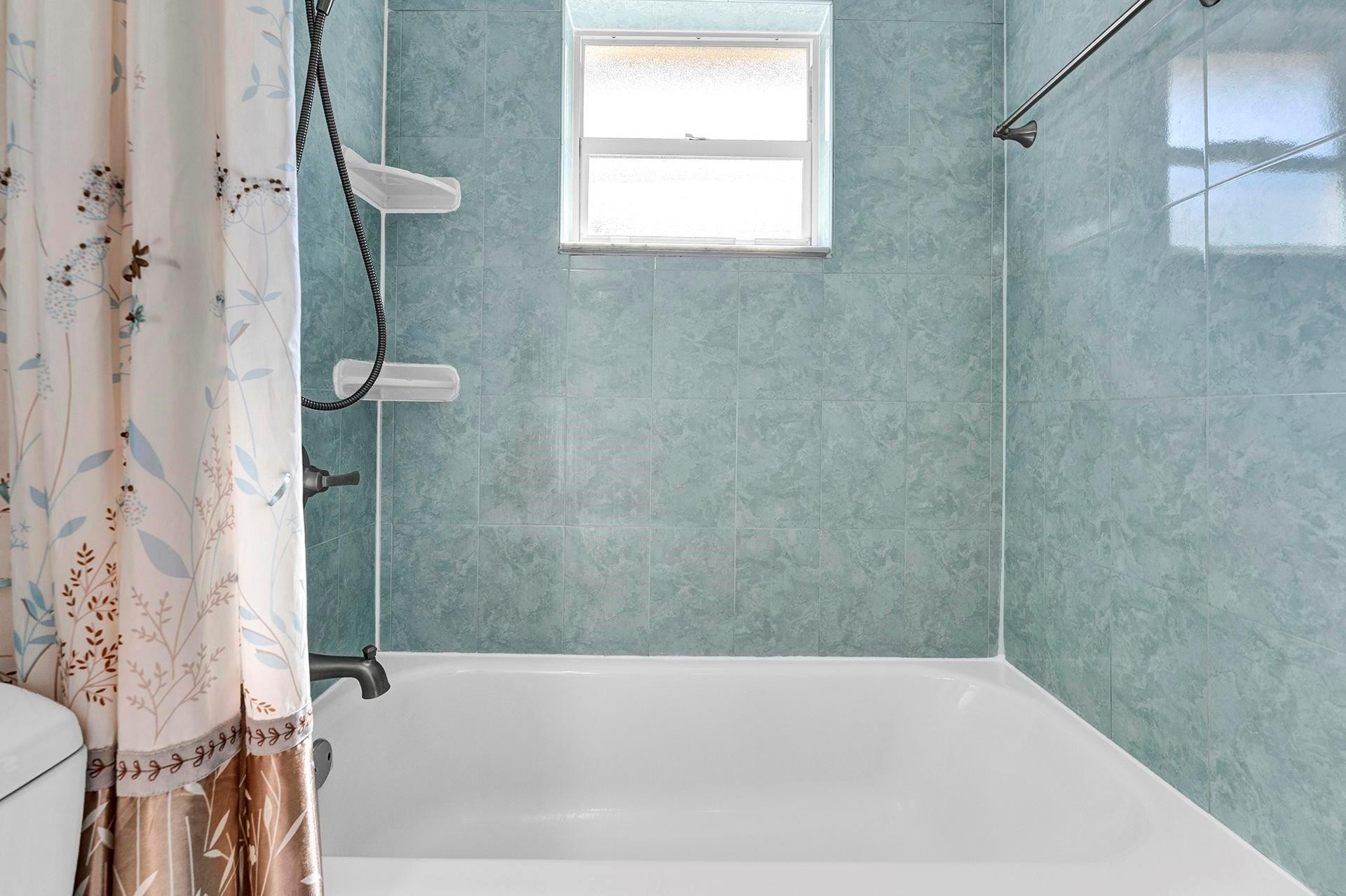 1228 Spring Circle Dr