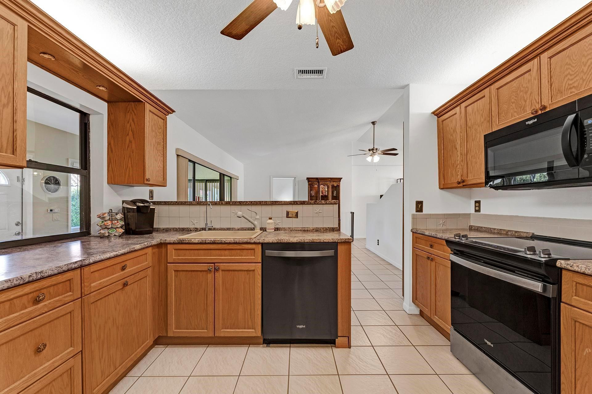 1228 Spring Circle Dr