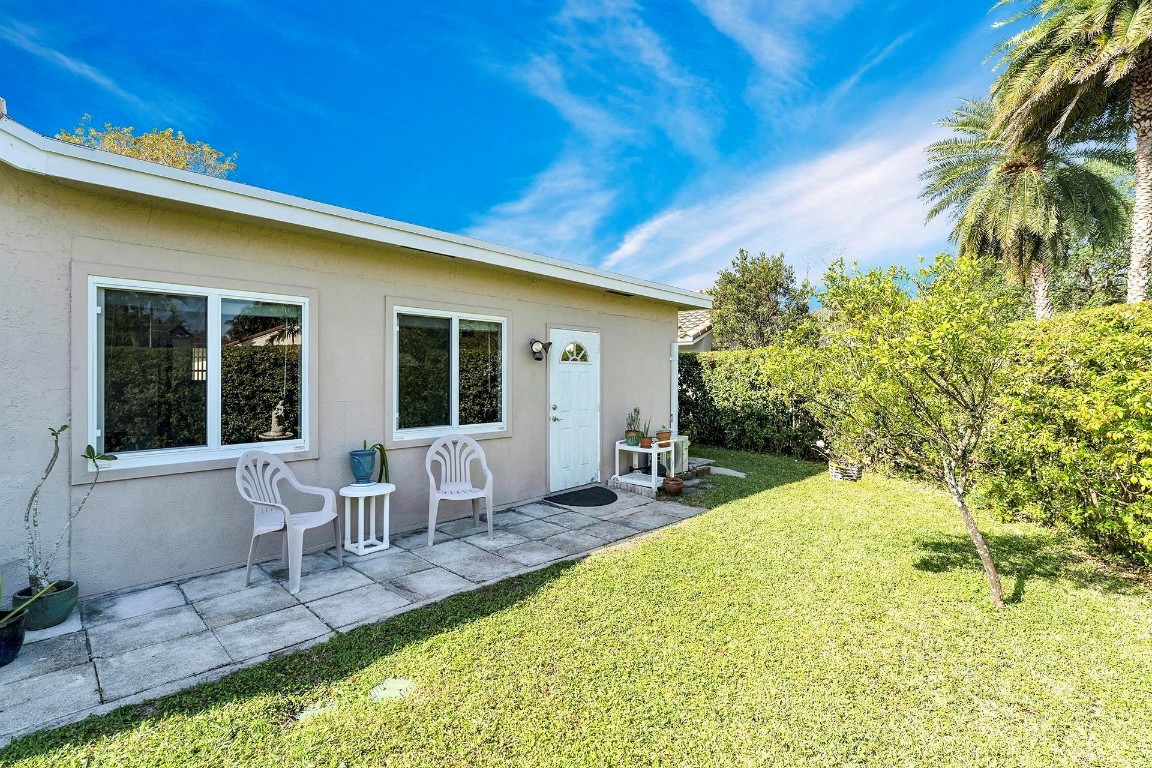 1228 Spring Circle Dr