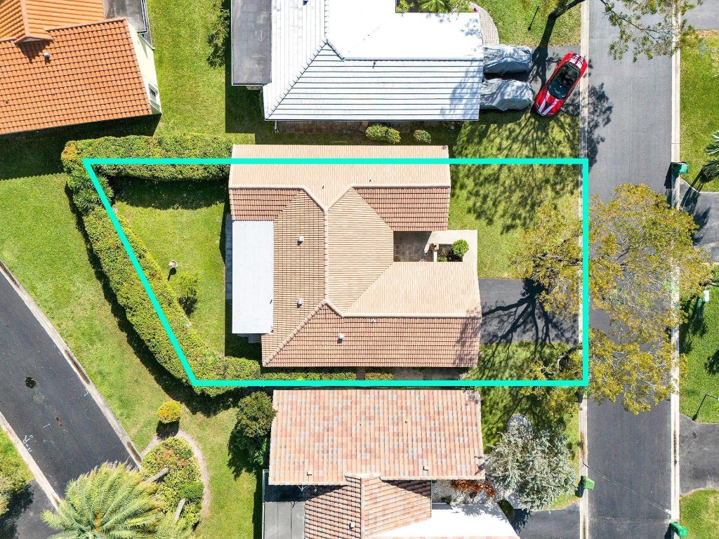 1228 Spring Circle Dr