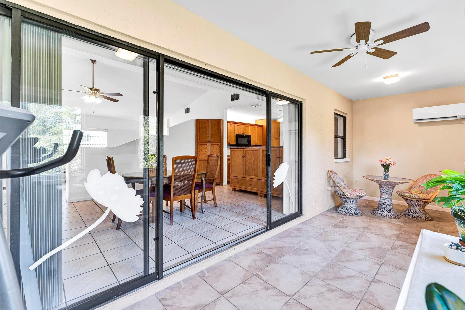 1228 Spring Circle Dr