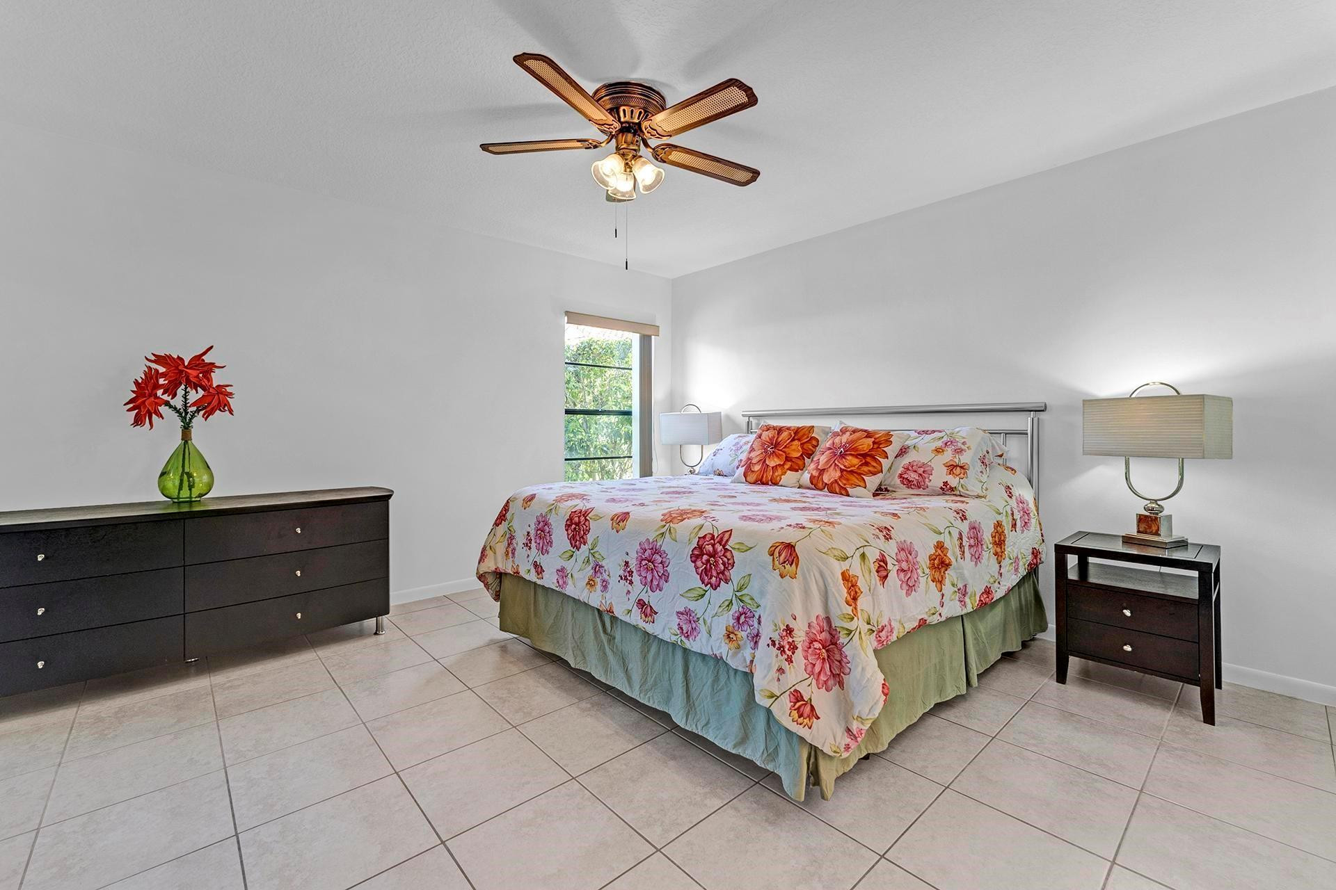 1228 Spring Circle Dr