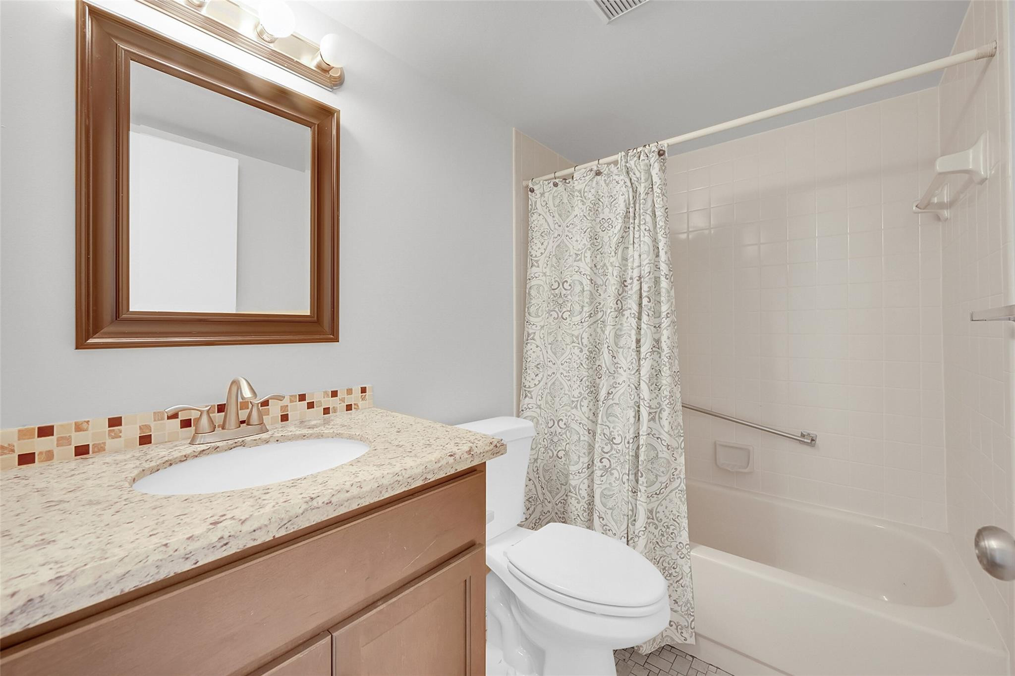 13811 Oneida Drive A1