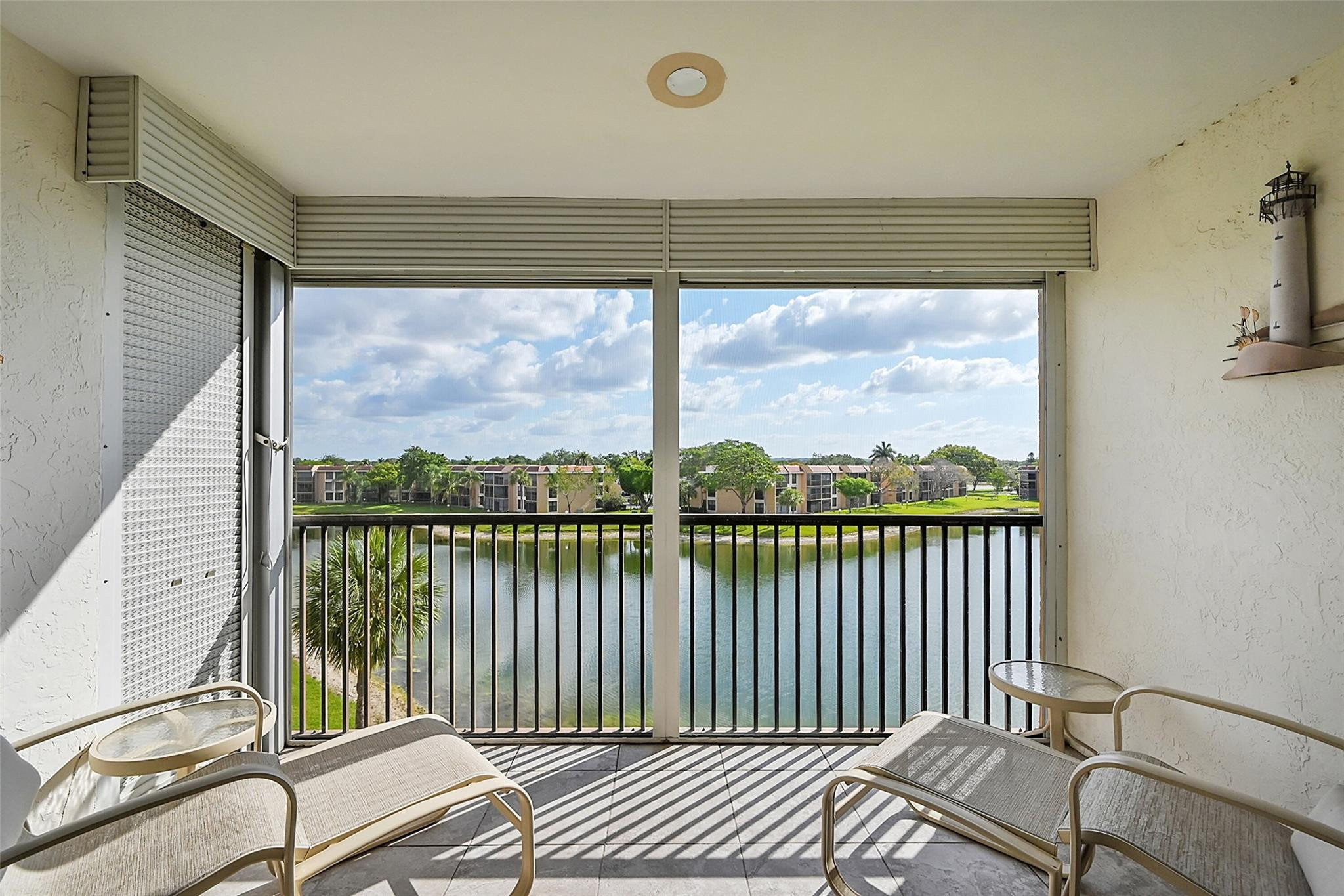 6547 Coral Lake Dr 411