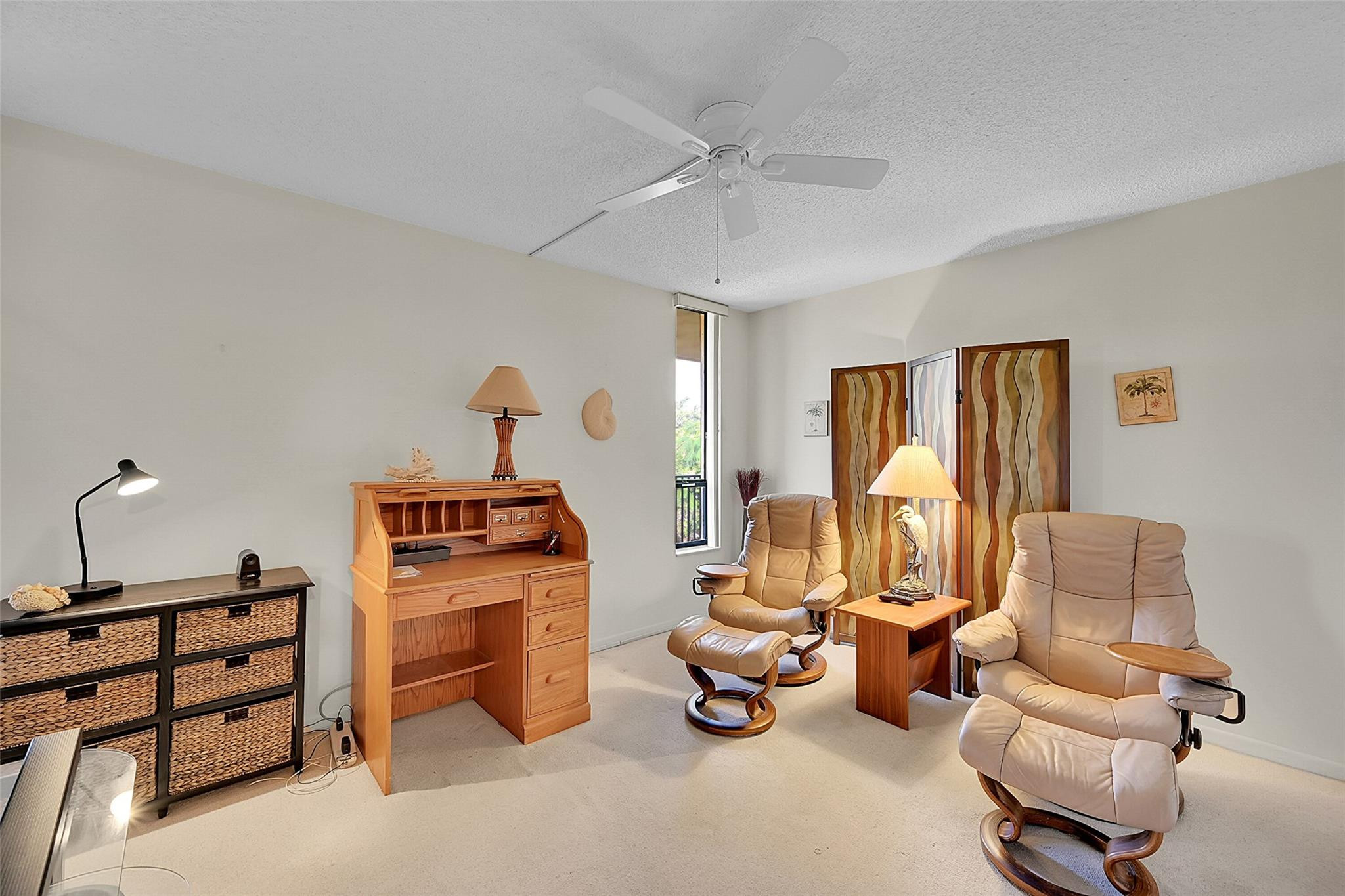 6547 Coral Lake Dr 411